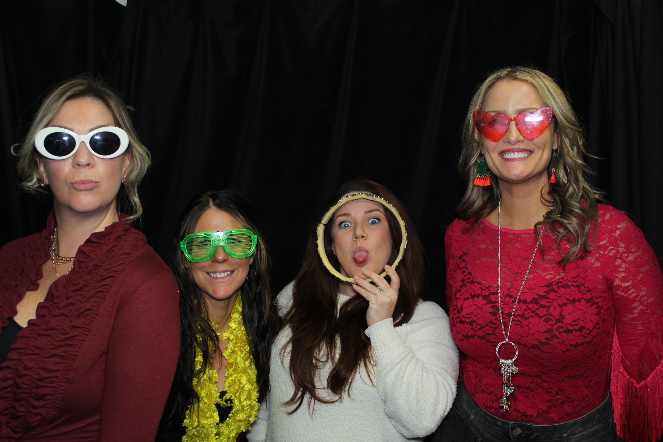 R.B. Jergens Contractors Holiday Party | View more photos from the event at gallery.photoboothcincy.com/u/PhotoBoothCincy/RB-Jergens-Contractors-Holiday-Party