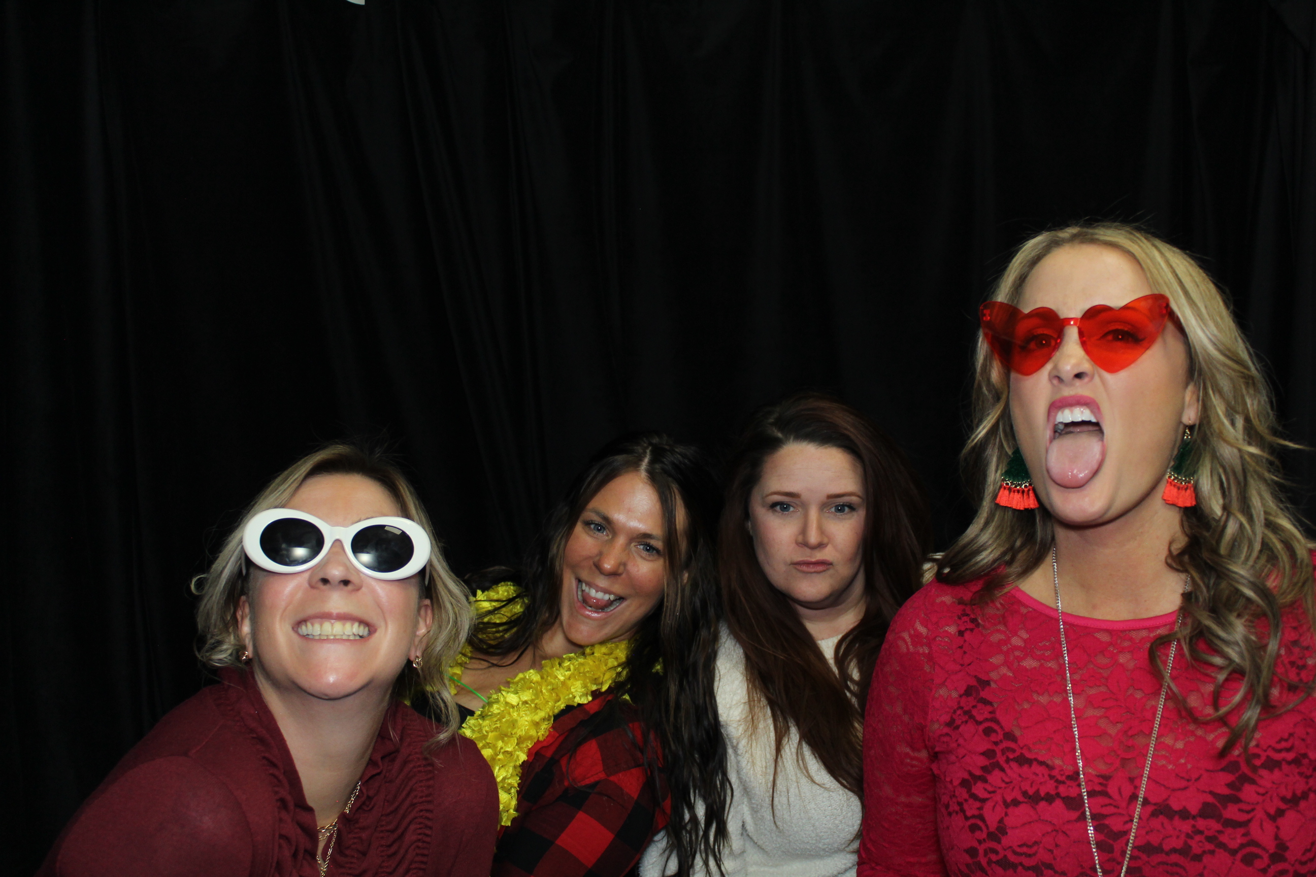 R.B. Jergens Contractors Holiday Party | View more photos from the event at gallery.photoboothcincy.com/u/PhotoBoothCincy/RB-Jergens-Contractors-Holiday-Party