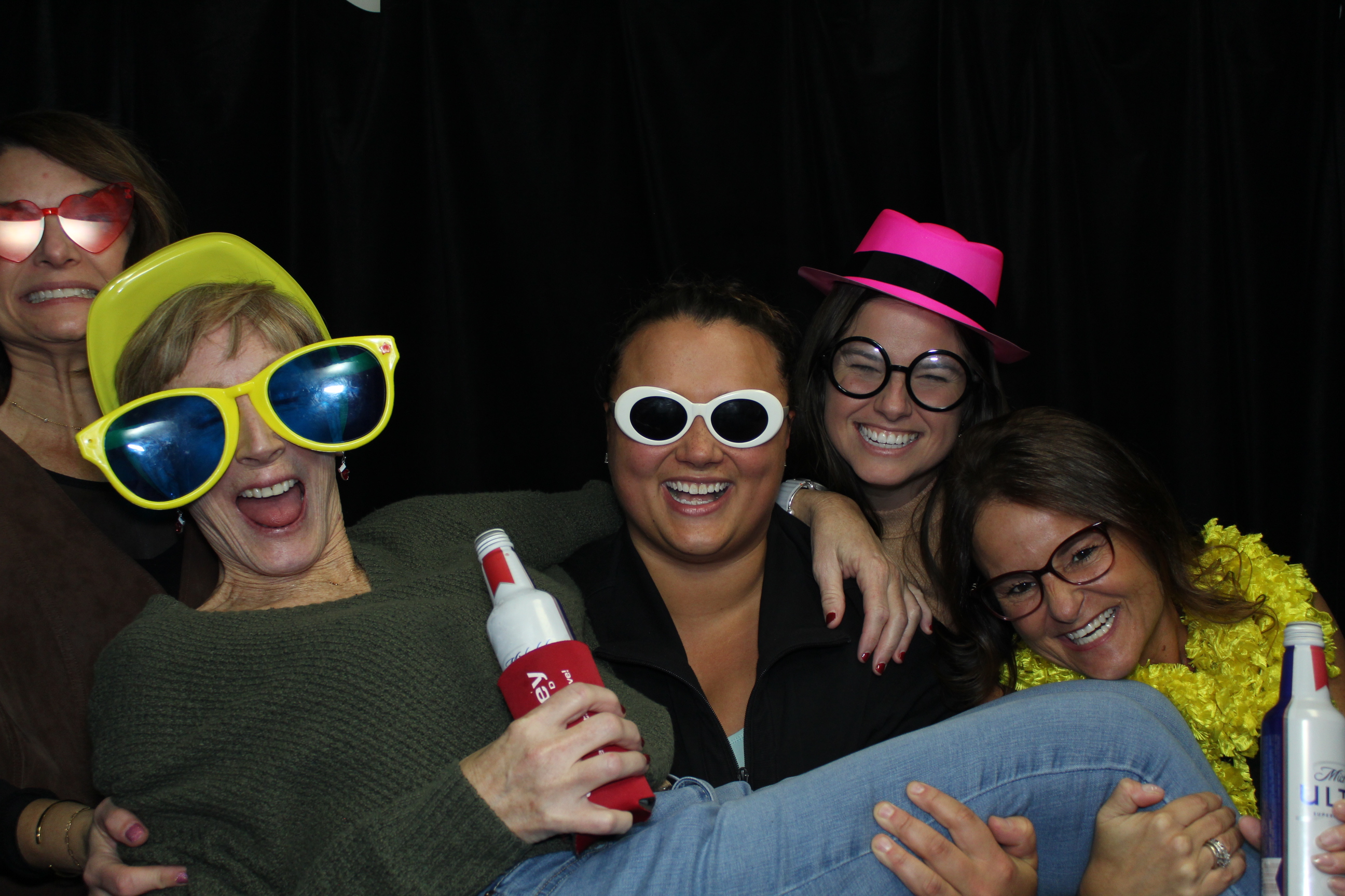 R.B. Jergens Contractors Holiday Party | View more photos from the event at gallery.photoboothcincy.com/u/PhotoBoothCincy/RB-Jergens-Contractors-Holiday-Party