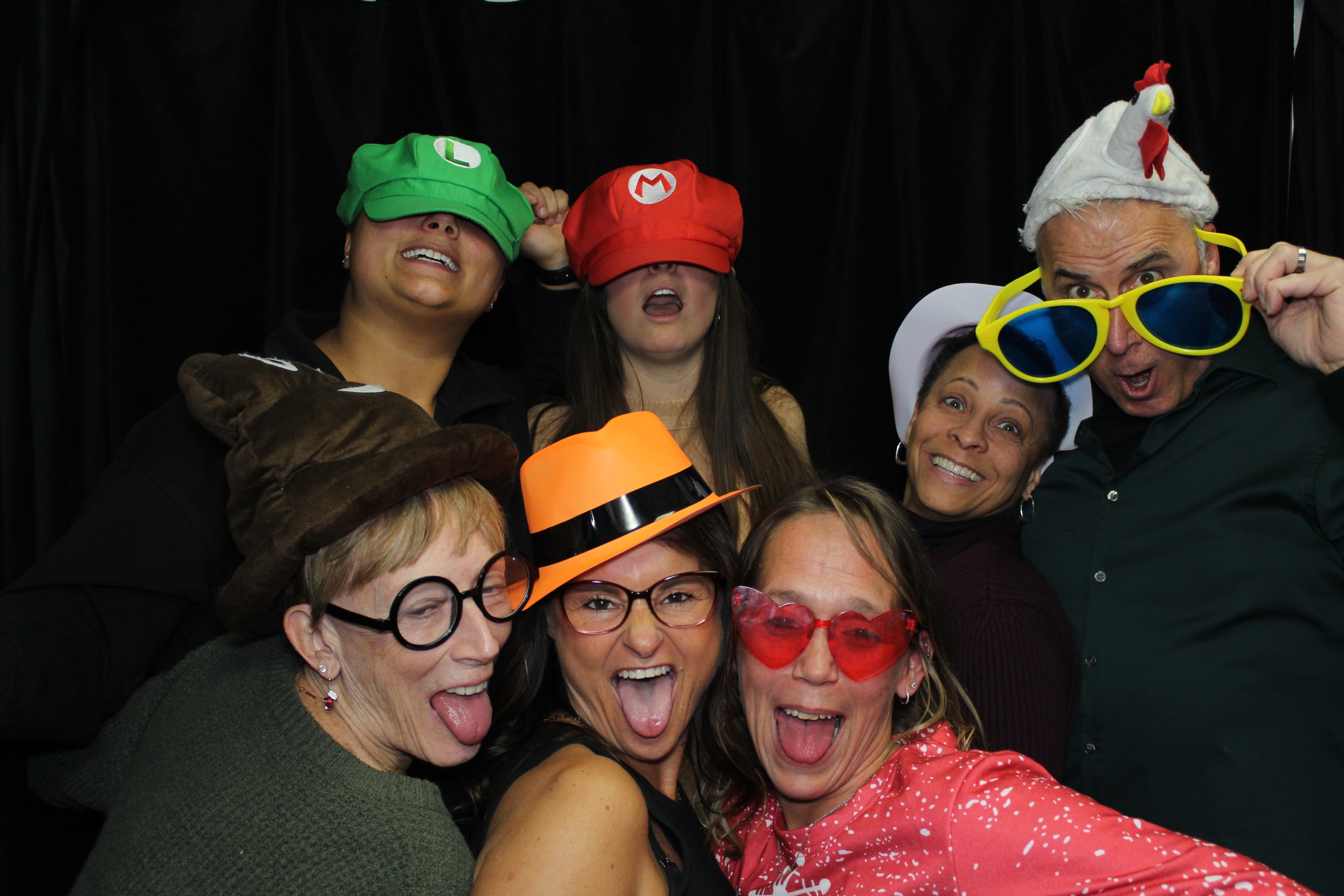 R.B. Jergens Contractors Holiday Party | View more photos from the event at gallery.photoboothcincy.com/u/PhotoBoothCincy/RB-Jergens-Contractors-Holiday-Party