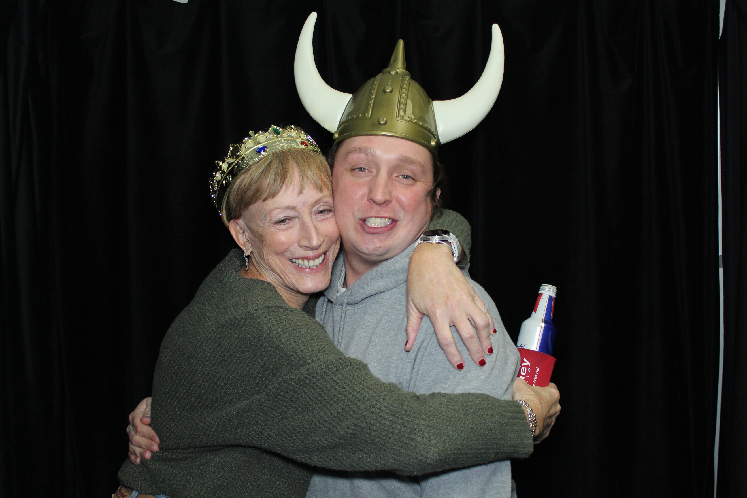R.B. Jergens Contractors Holiday Party | View more photos from the event at gallery.photoboothcincy.com/u/PhotoBoothCincy/RB-Jergens-Contractors-Holiday-Party
