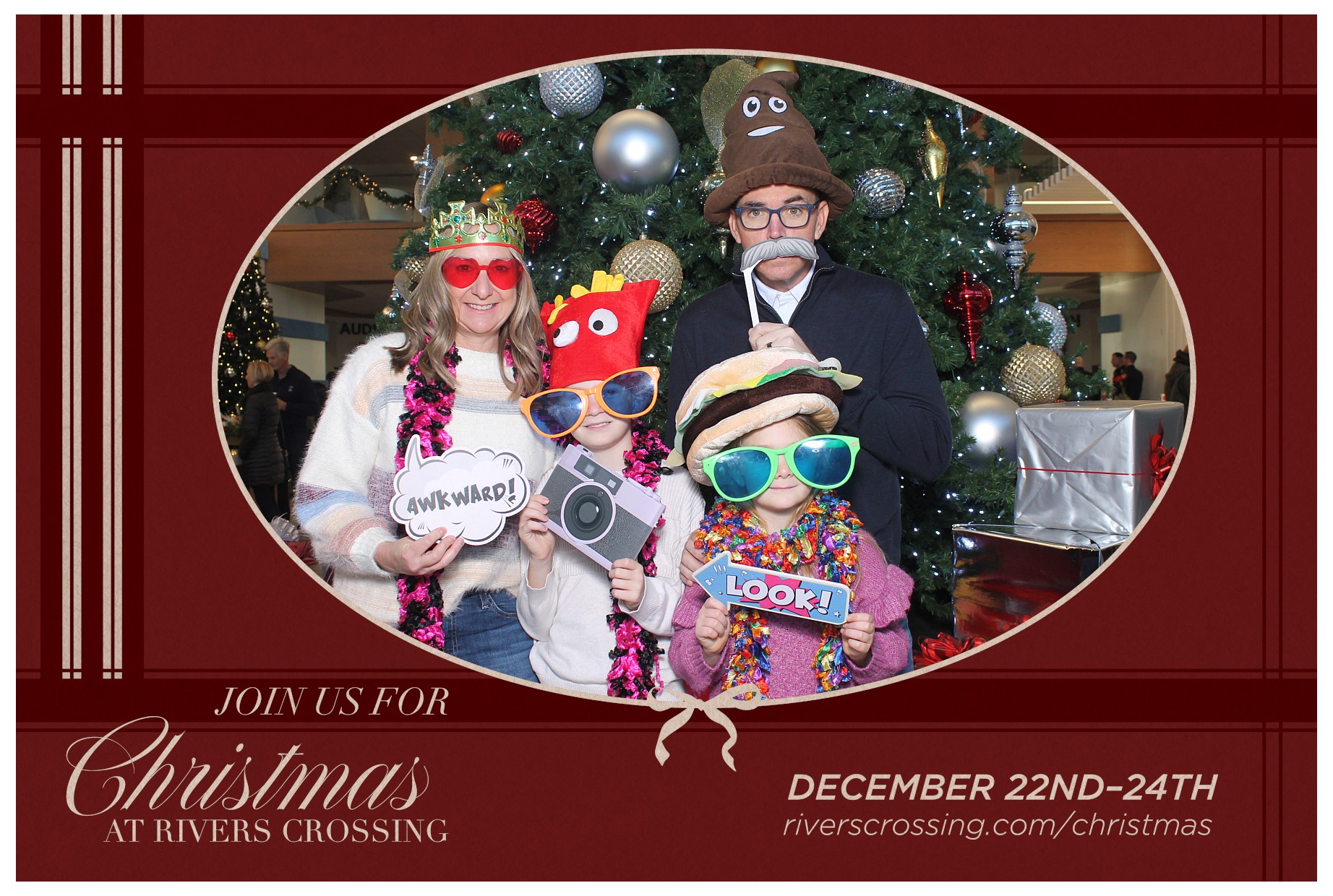 Rivers Crossing Christmas Invite | View more photos from the event at gallery.photoboothcincy.com/u/PhotoBoothCincy/Rivers-Crossing-Christmas-Invite