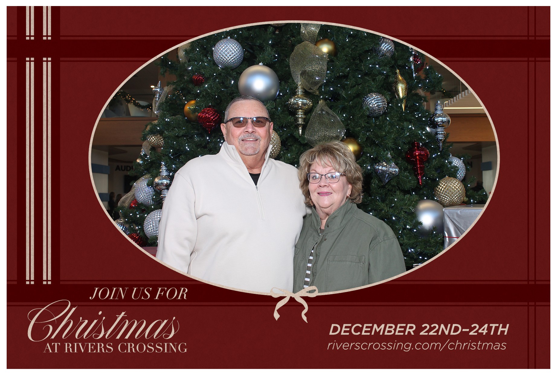 Rivers Crossing Christmas Invite | View more photos from the event at gallery.photoboothcincy.com/u/PhotoBoothCincy/Rivers-Crossing-Christmas-Invite