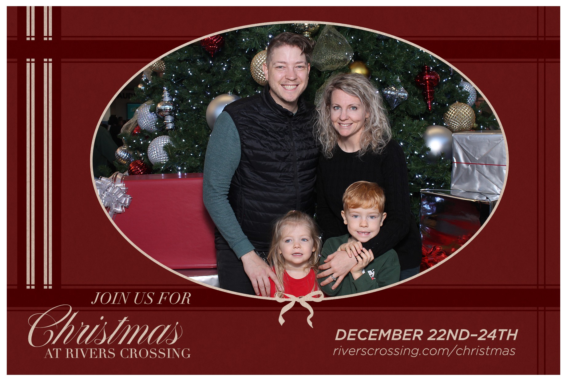 Rivers Crossing Christmas Invite | View more photos from the event at gallery.photoboothcincy.com/u/PhotoBoothCincy/Rivers-Crossing-Christmas-Invite