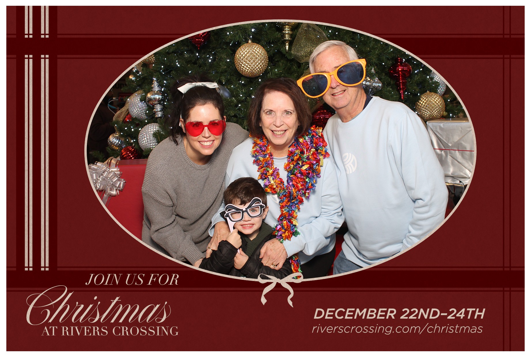 Rivers Crossing Christmas Invite | View more photos from the event at gallery.photoboothcincy.com/u/PhotoBoothCincy/Rivers-Crossing-Christmas-Invite