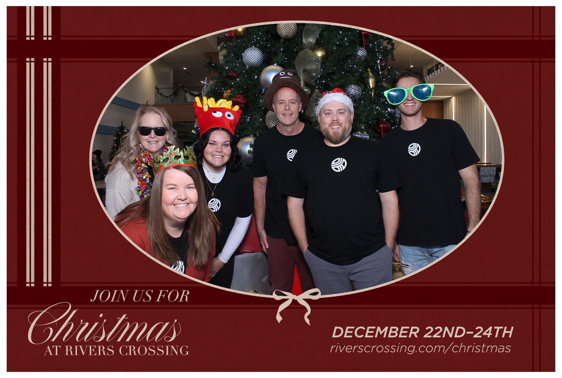 Rivers Crossing Christmas Invite | View more photos from the event at gallery.photoboothcincy.com/u/PhotoBoothCincy/Rivers-Crossing-Christmas-Invite