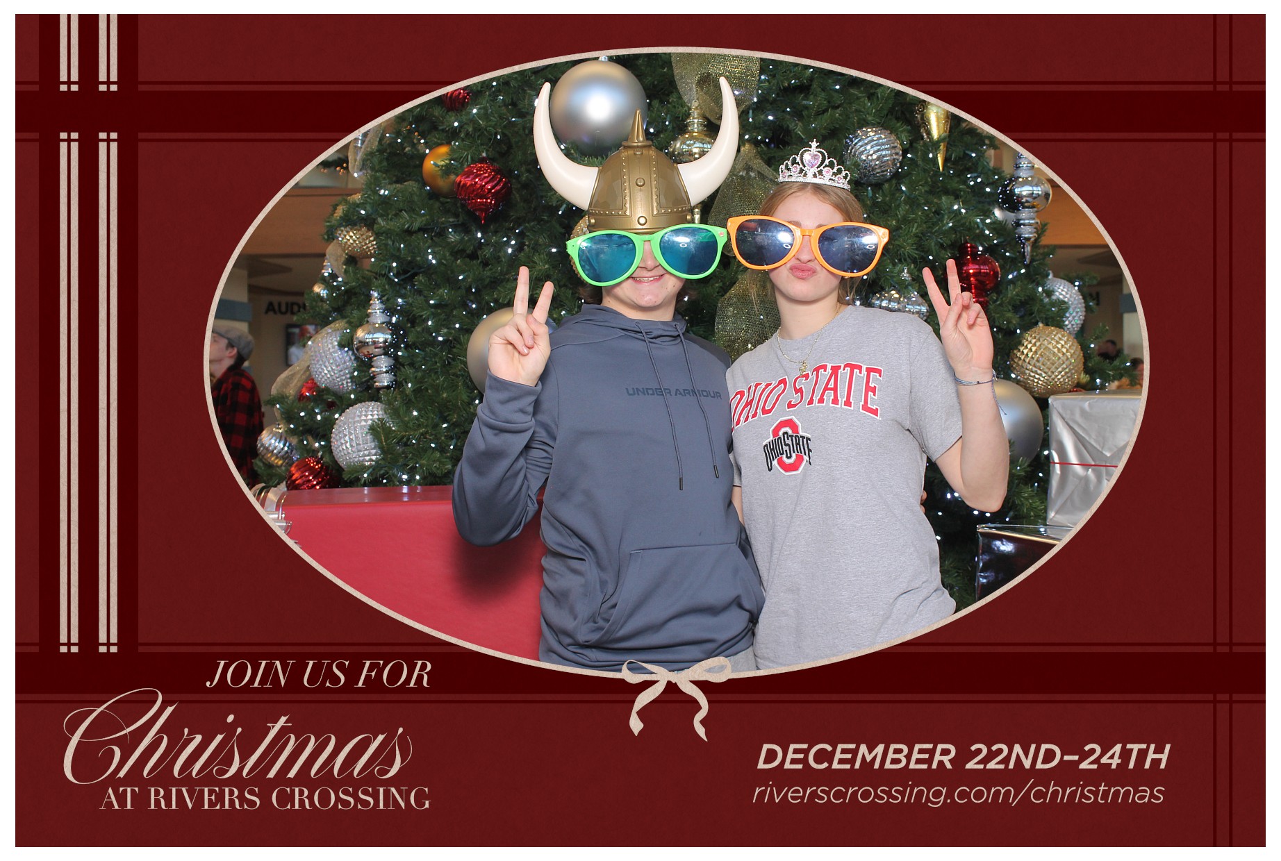 Rivers Crossing Christmas Invite | View more photos from the event at gallery.photoboothcincy.com/u/PhotoBoothCincy/Rivers-Crossing-Christmas-Invite