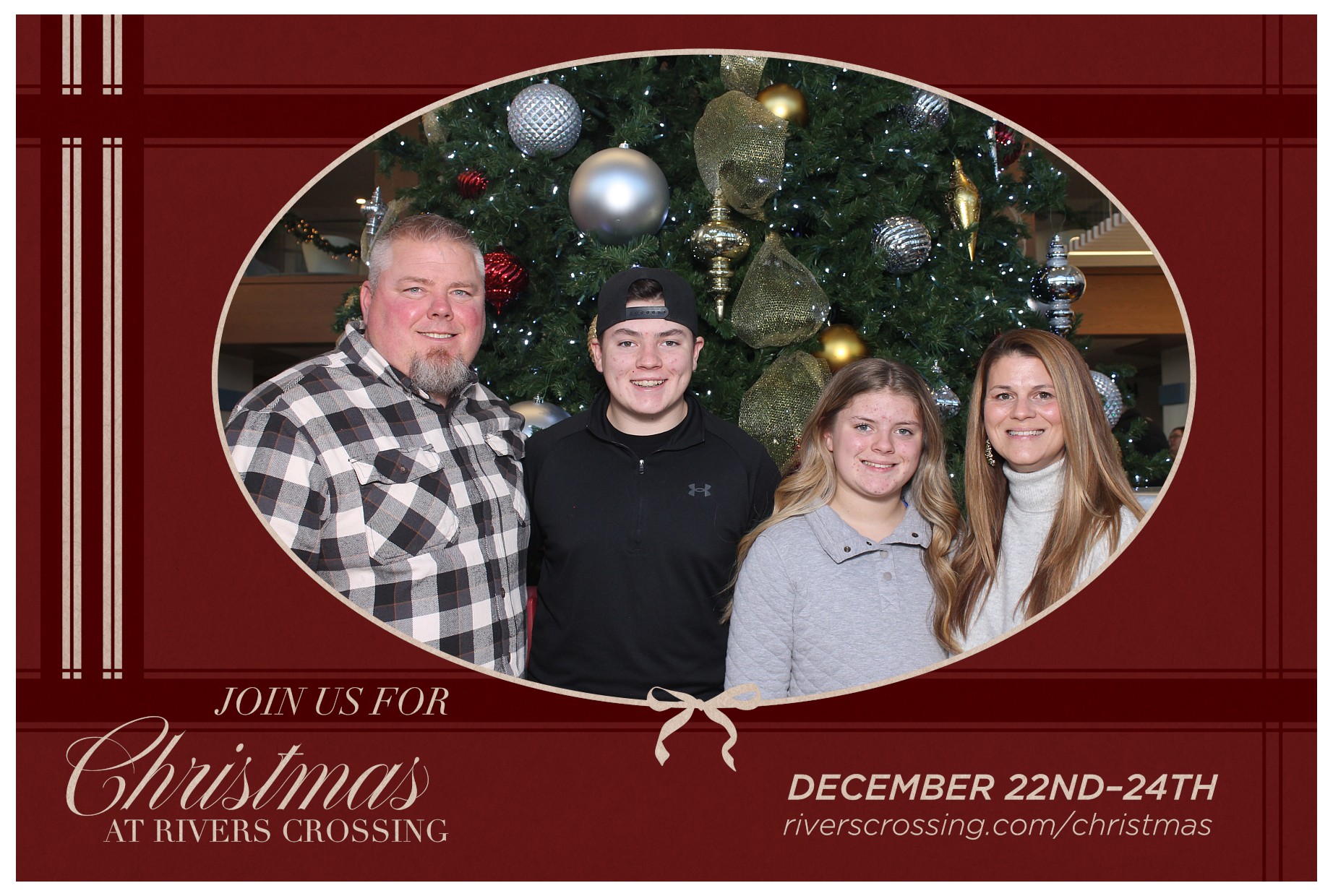 Rivers Crossing Christmas Invite | View more photos from the event at gallery.photoboothcincy.com/u/PhotoBoothCincy/Rivers-Crossing-Christmas-Invite