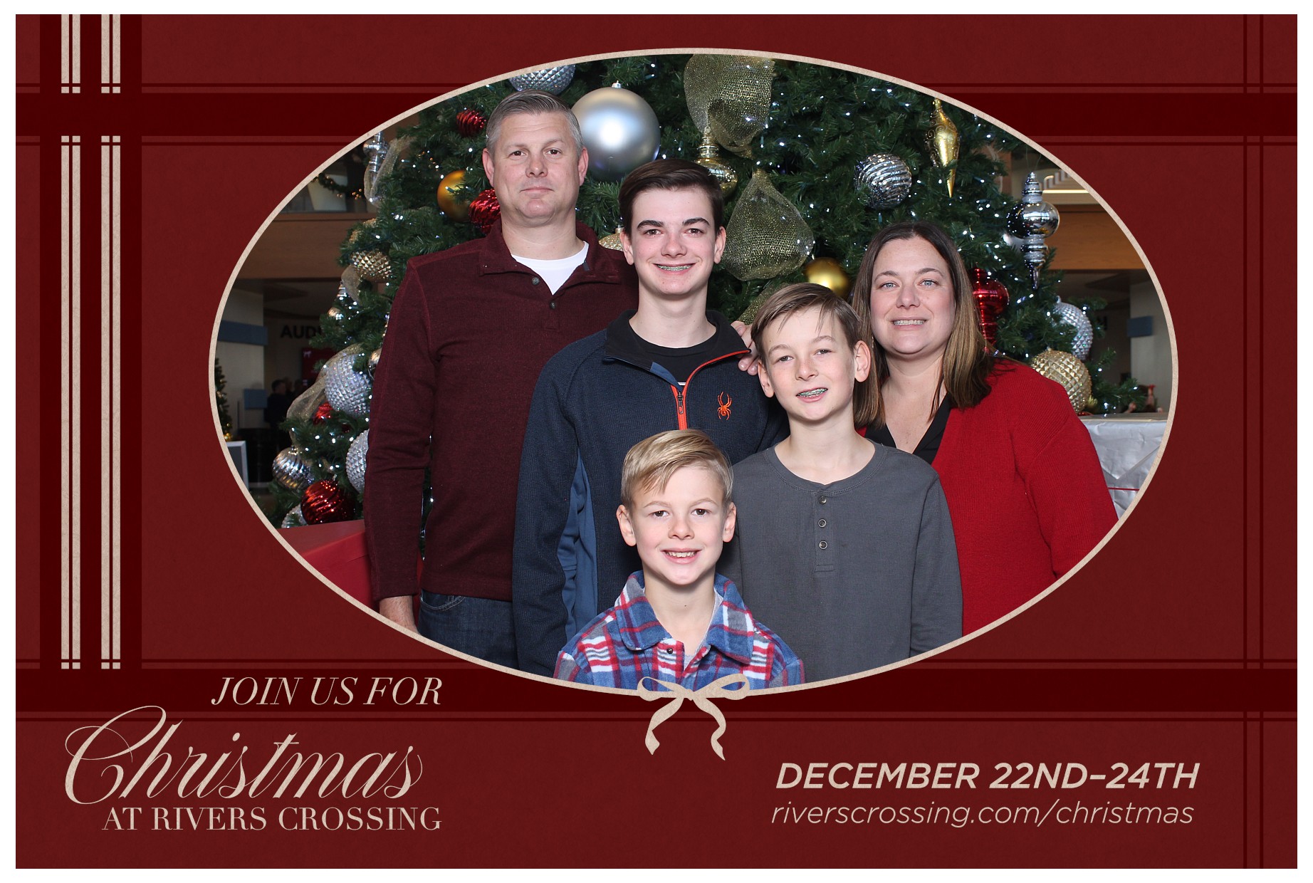 Rivers Crossing Christmas Invite | View more photos from the event at gallery.photoboothcincy.com/u/PhotoBoothCincy/Rivers-Crossing-Christmas-Invite