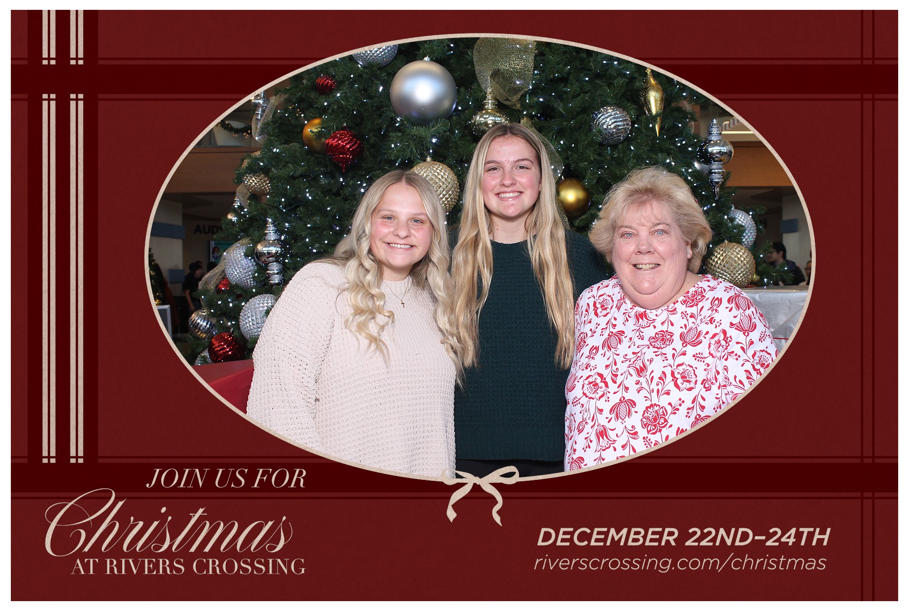 Rivers Crossing Christmas Invite | View more photos from the event at gallery.photoboothcincy.com/u/PhotoBoothCincy/Rivers-Crossing-Christmas-Invite