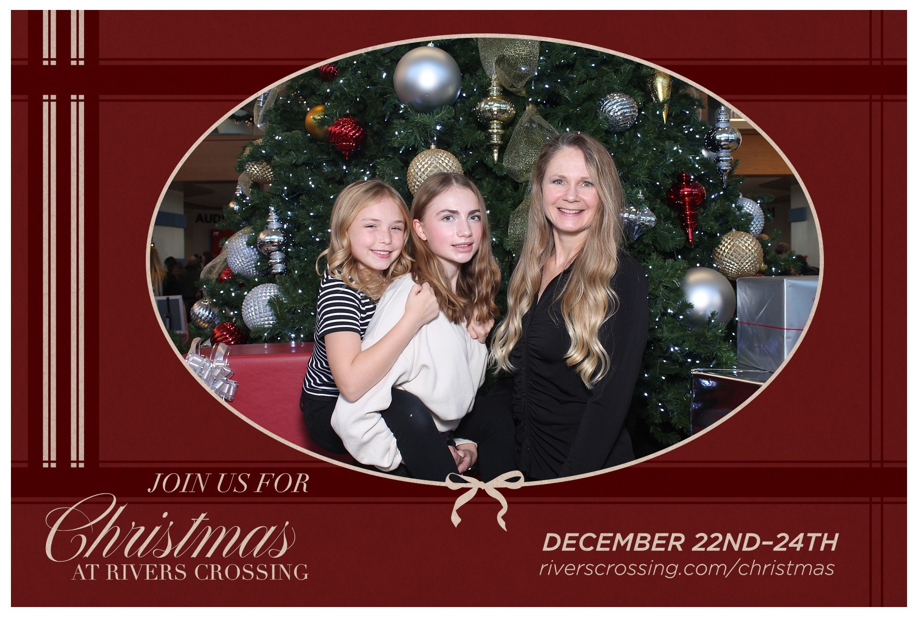 Rivers Crossing Christmas Invite | View more photos from the event at gallery.photoboothcincy.com/u/PhotoBoothCincy/Rivers-Crossing-Christmas-Invite