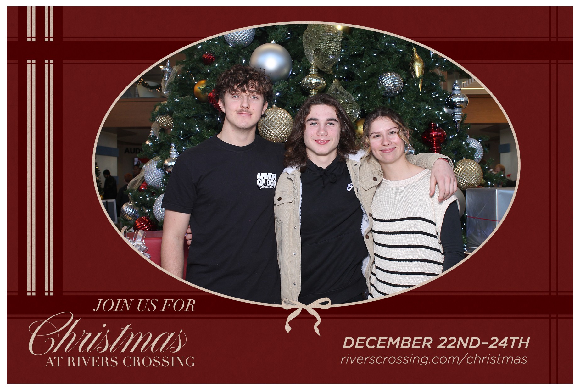 Rivers Crossing Christmas Invite | View more photos from the event at gallery.photoboothcincy.com/u/PhotoBoothCincy/Rivers-Crossing-Christmas-Invite