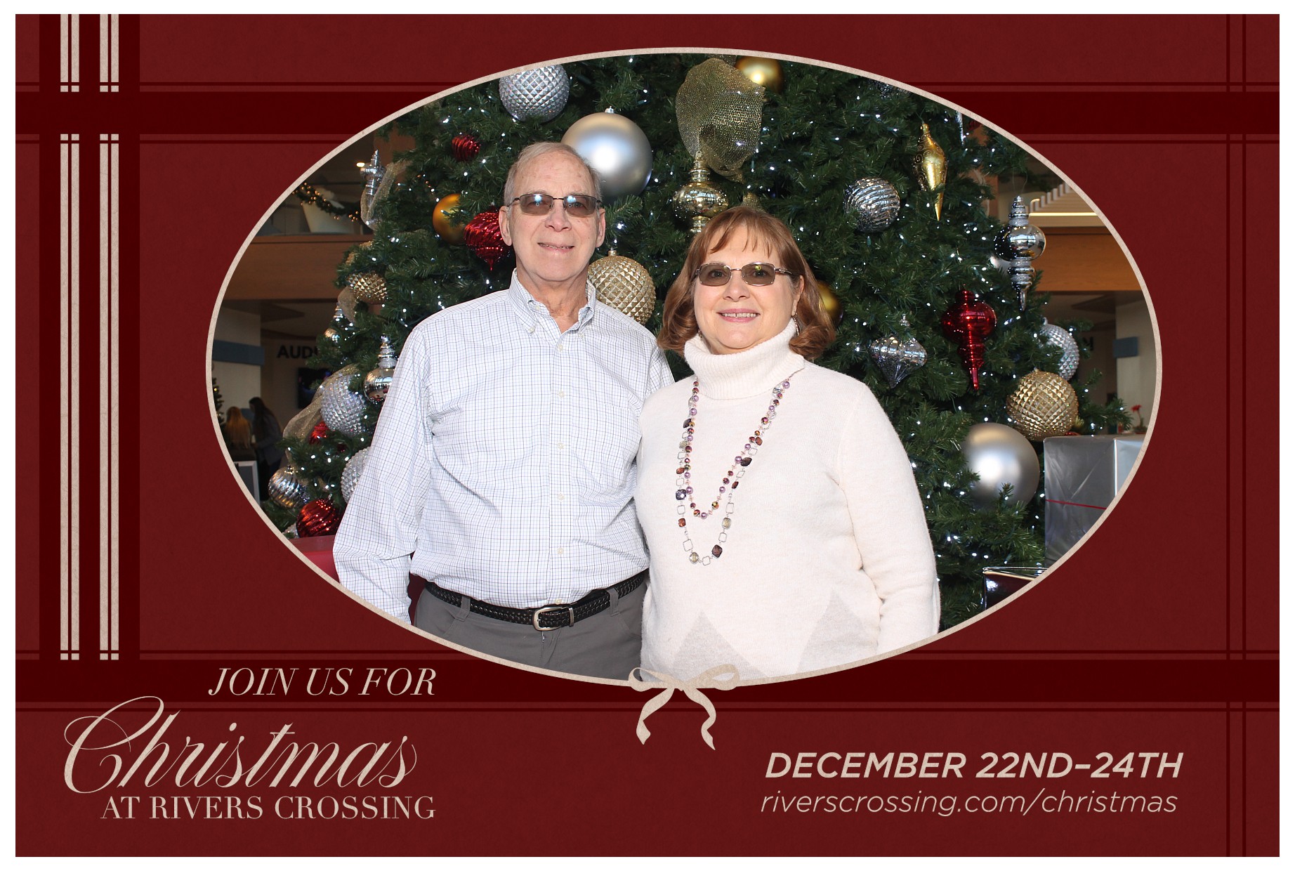 Rivers Crossing Christmas Invite | View more photos from the event at gallery.photoboothcincy.com/u/PhotoBoothCincy/Rivers-Crossing-Christmas-Invite