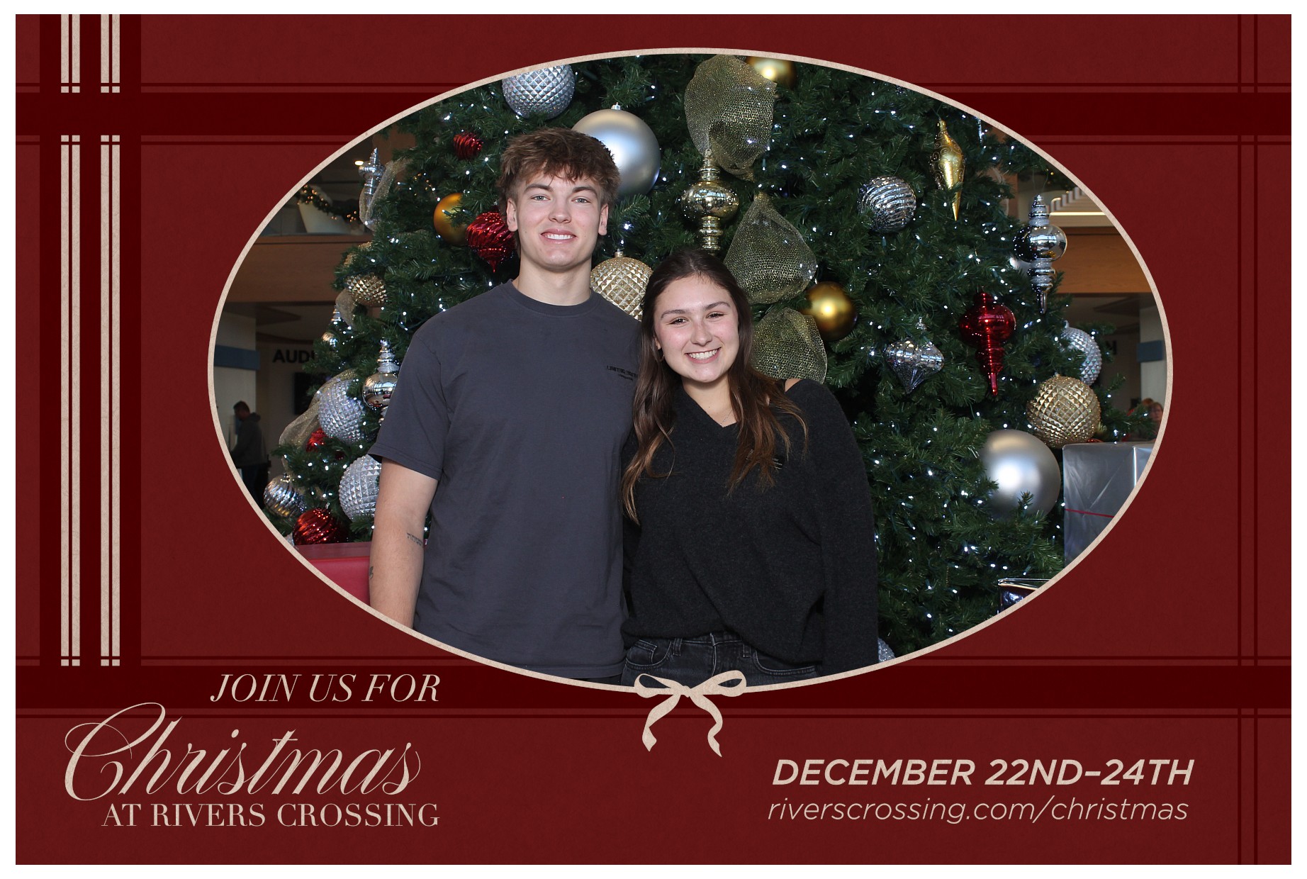Rivers Crossing Christmas Invite | View more photos from the event at gallery.photoboothcincy.com/u/PhotoBoothCincy/Rivers-Crossing-Christmas-Invite