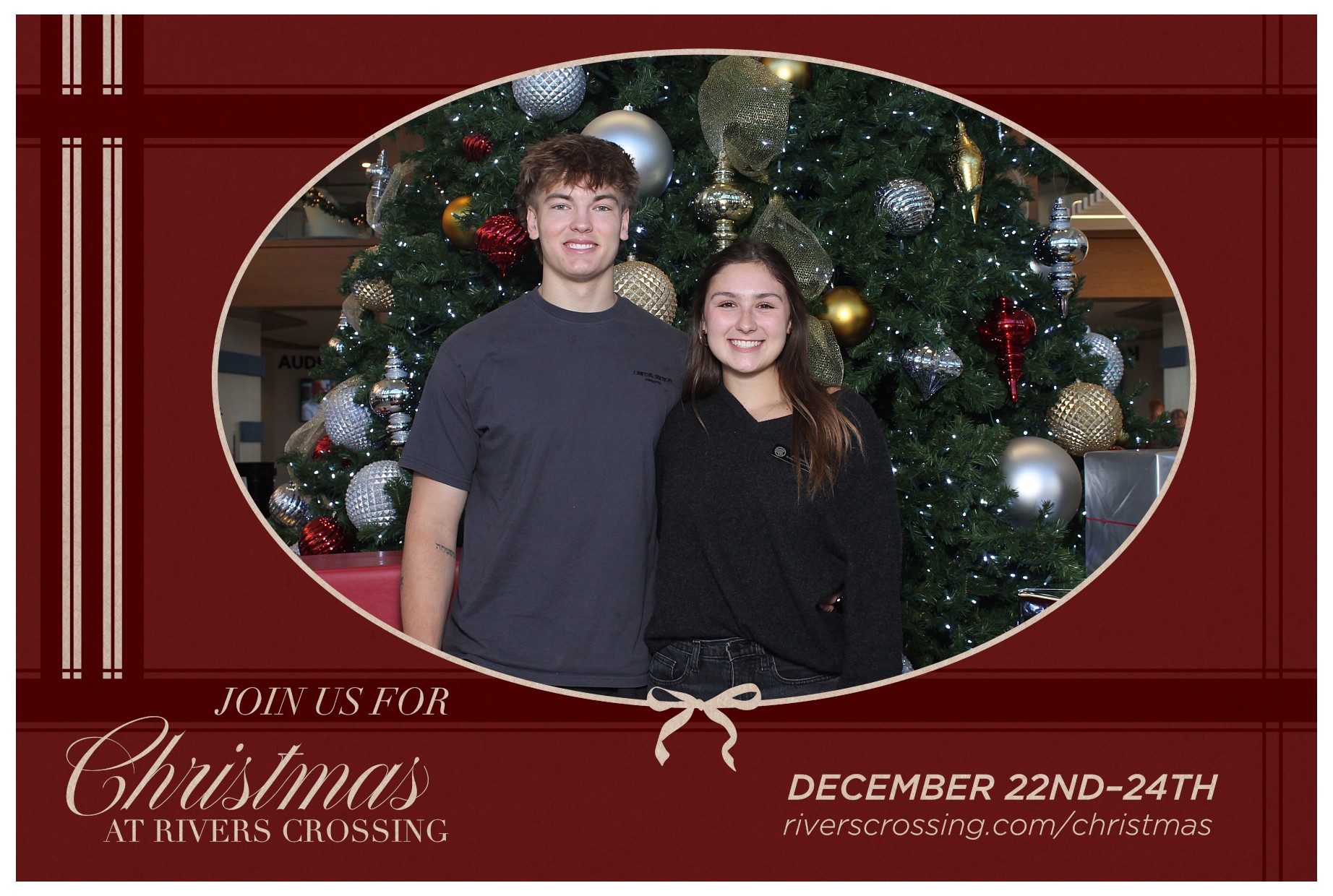 Rivers Crossing Christmas Invite | View more photos from the event at gallery.photoboothcincy.com/u/PhotoBoothCincy/Rivers-Crossing-Christmas-Invite