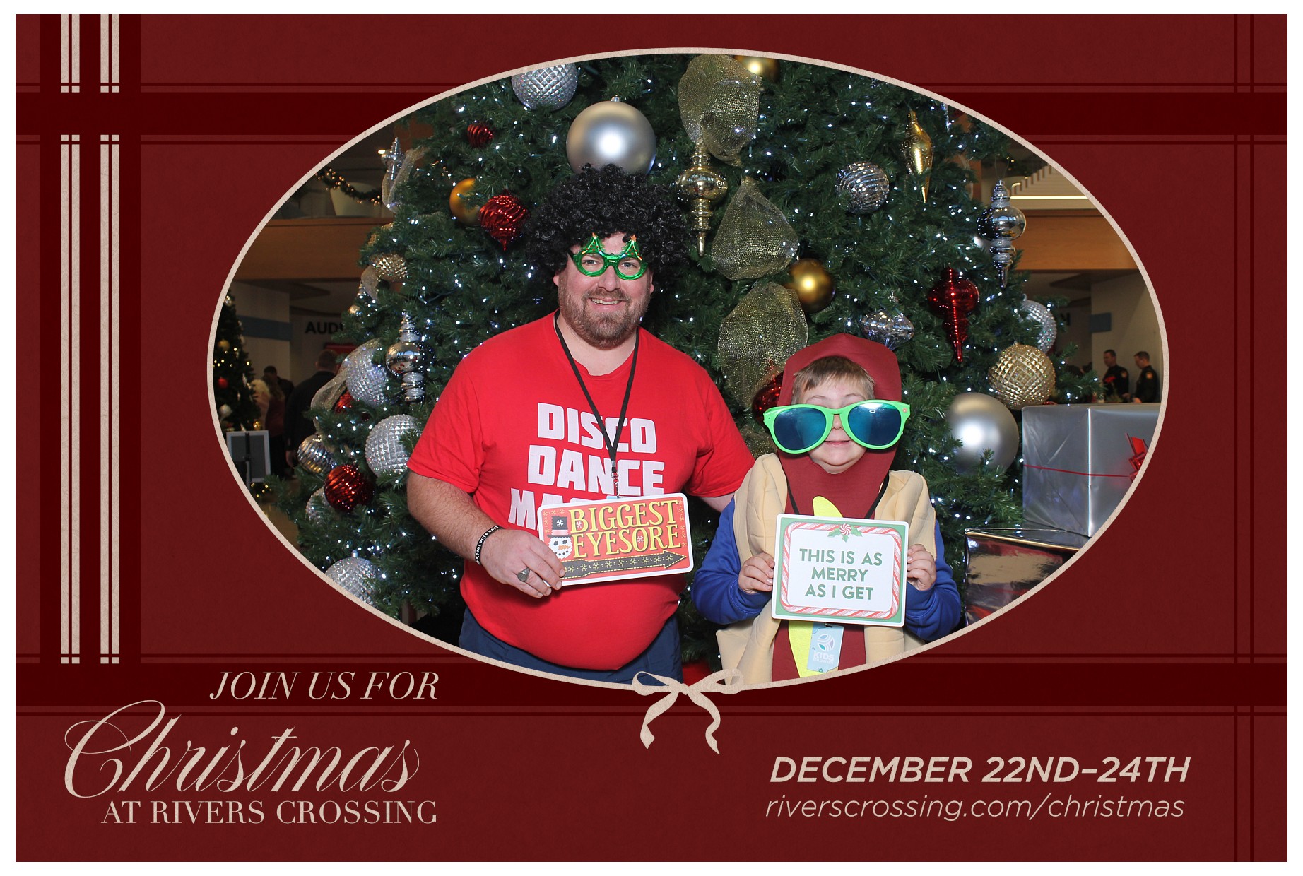Rivers Crossing Christmas Invite | View more photos from the event at gallery.photoboothcincy.com/u/PhotoBoothCincy/Rivers-Crossing-Christmas-Invite
