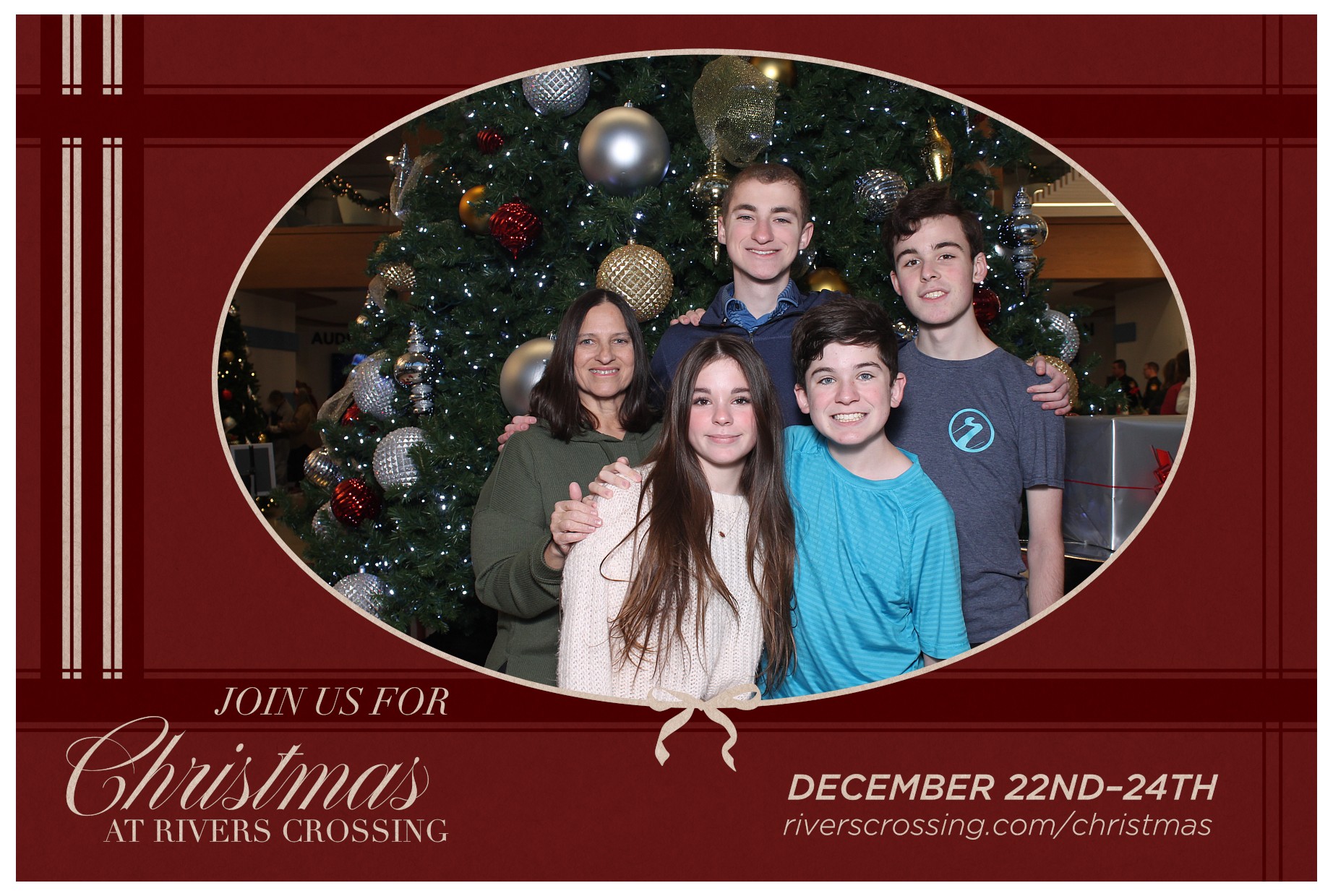 Rivers Crossing Christmas Invite | View more photos from the event at gallery.photoboothcincy.com/u/PhotoBoothCincy/Rivers-Crossing-Christmas-Invite