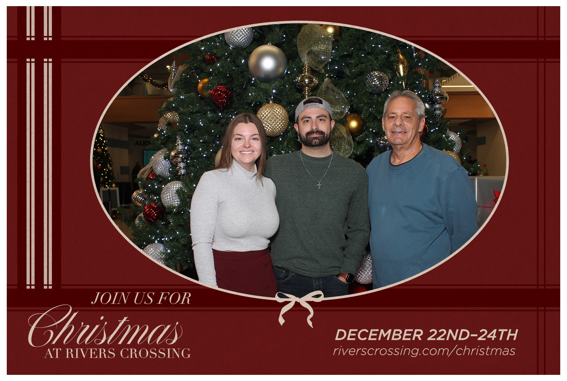 Rivers Crossing Christmas Invite | View more photos from the event at gallery.photoboothcincy.com/u/PhotoBoothCincy/Rivers-Crossing-Christmas-Invite
