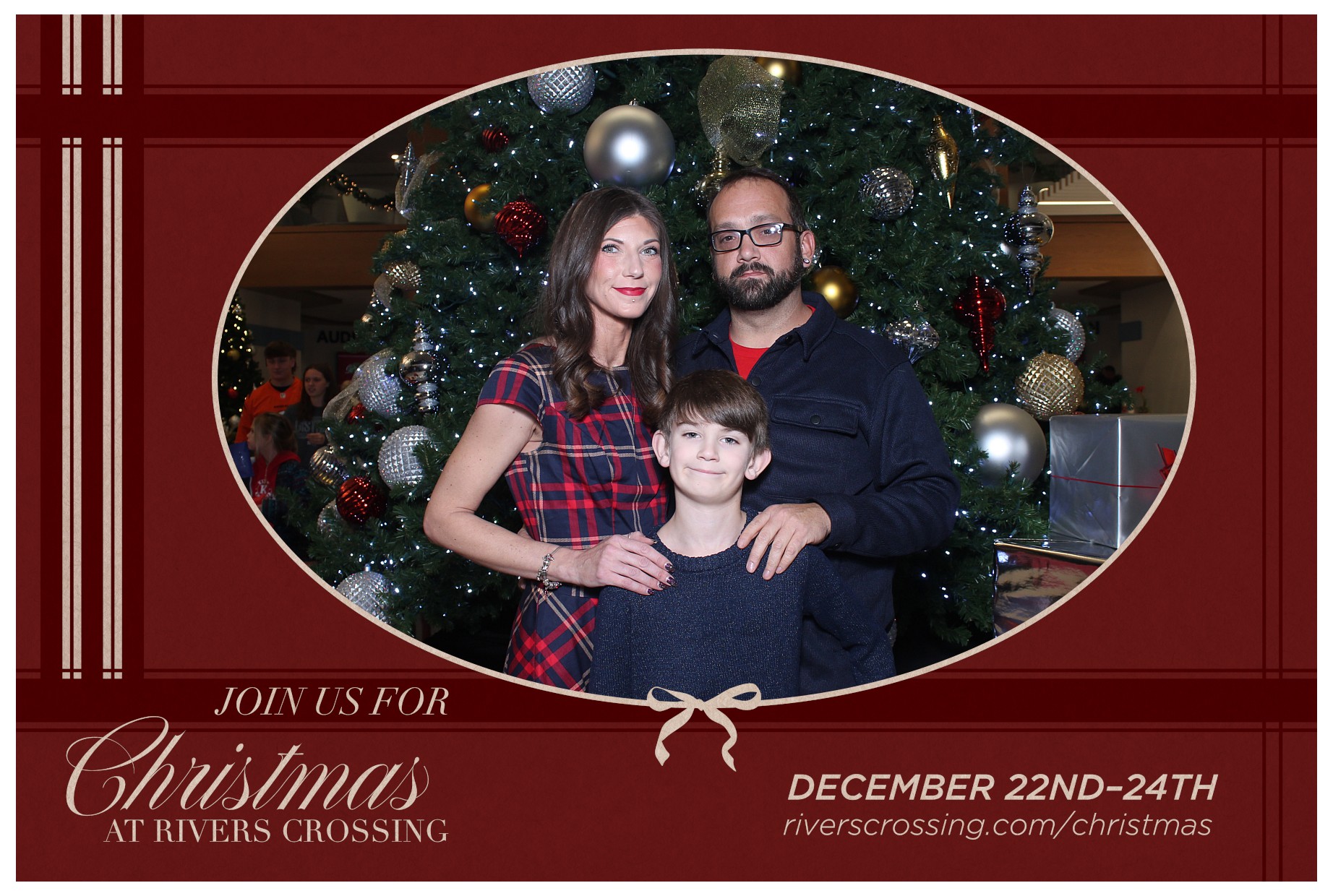 Rivers Crossing Christmas Invite | View more photos from the event at gallery.photoboothcincy.com/u/PhotoBoothCincy/Rivers-Crossing-Christmas-Invite