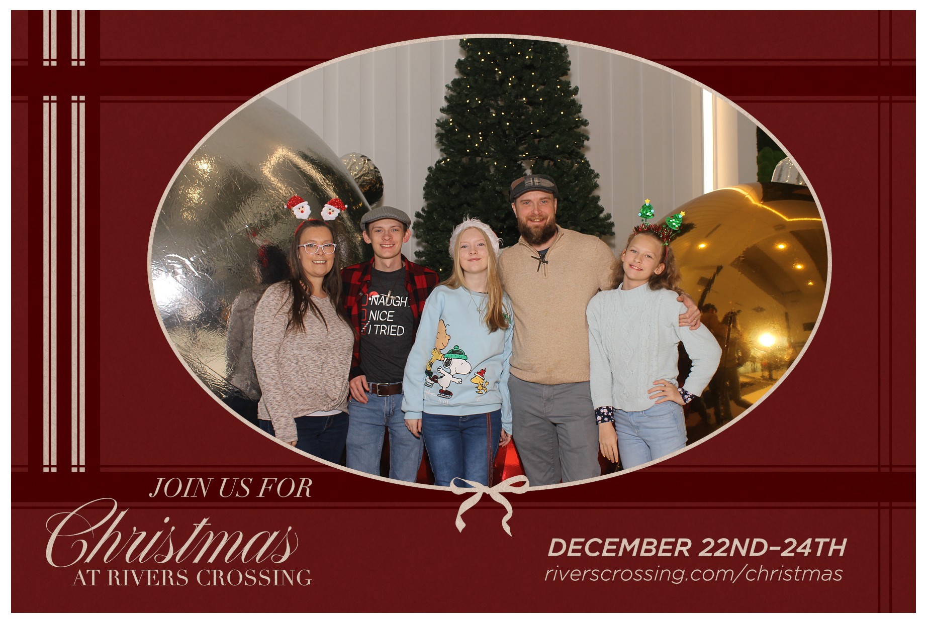 Rivers Crossing Christmas Invite | View more photos from the event at gallery.photoboothcincy.com/u/PhotoBoothCincy/Rivers-Crossing-Christmas-Invite