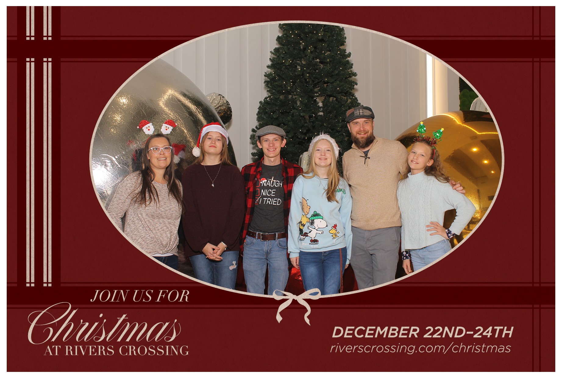 Rivers Crossing Christmas Invite | View more photos from the event at gallery.photoboothcincy.com/u/PhotoBoothCincy/Rivers-Crossing-Christmas-Invite