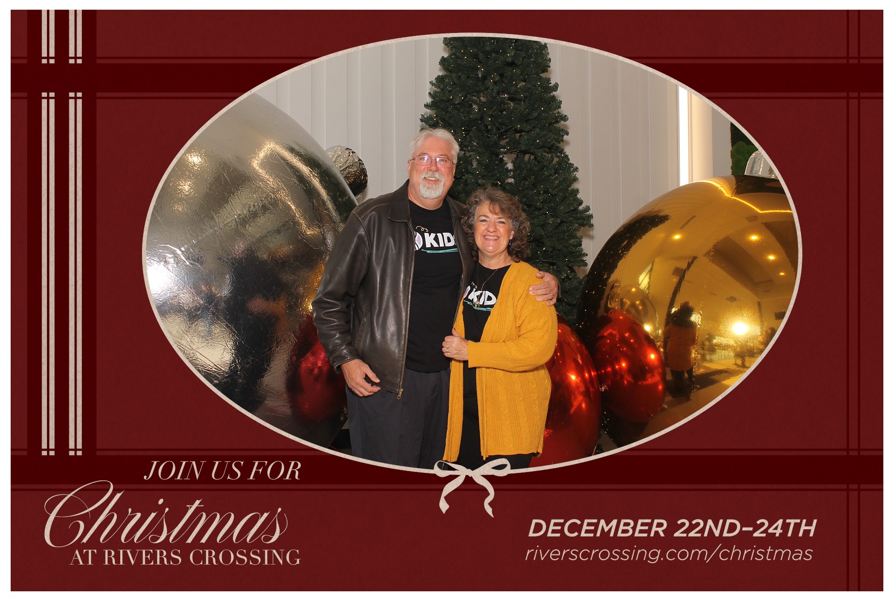 Rivers Crossing Christmas Invite | View more photos from the event at gallery.photoboothcincy.com/u/PhotoBoothCincy/Rivers-Crossing-Christmas-Invite
