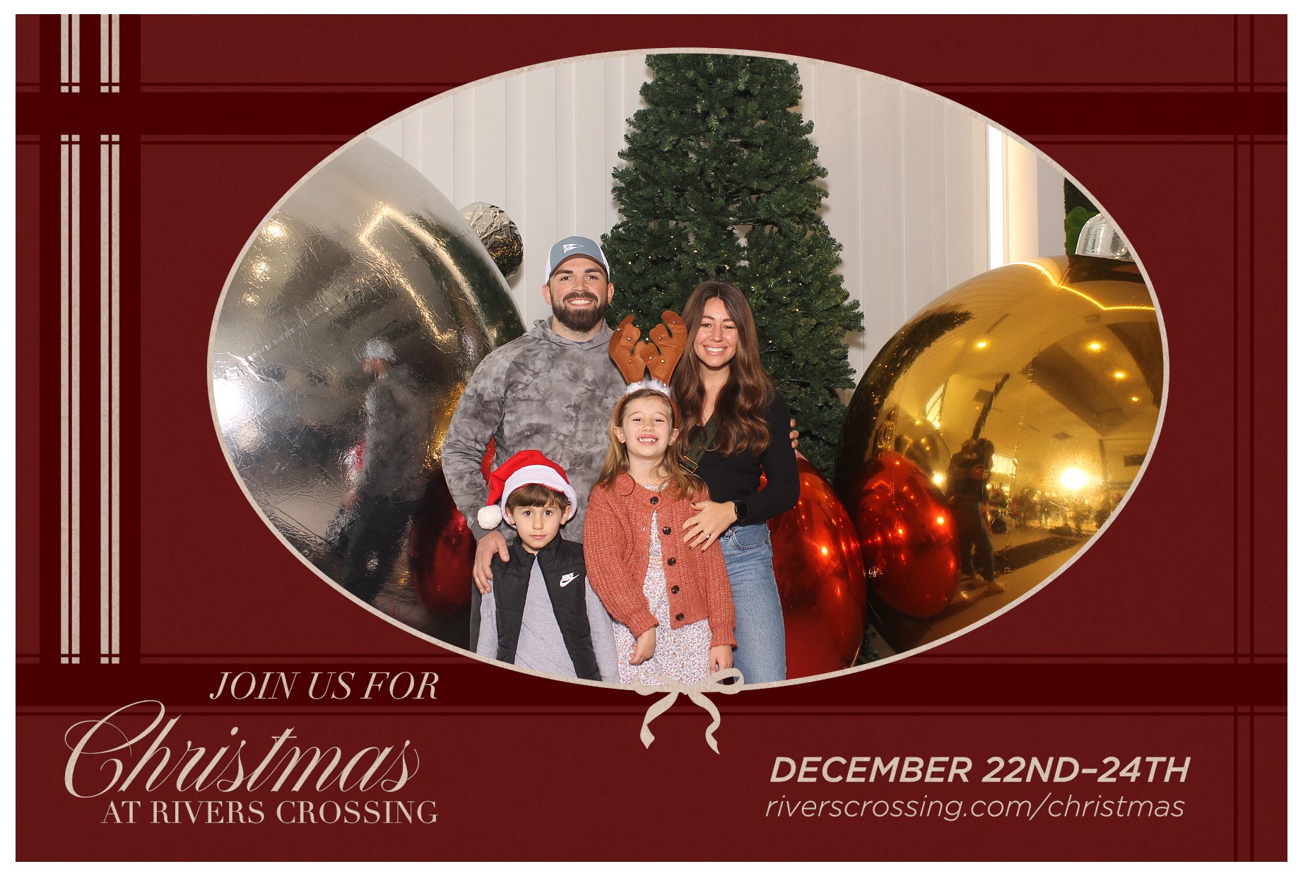 Rivers Crossing Christmas Invite | View more photos from the event at gallery.photoboothcincy.com/u/PhotoBoothCincy/Rivers-Crossing-Christmas-Invite