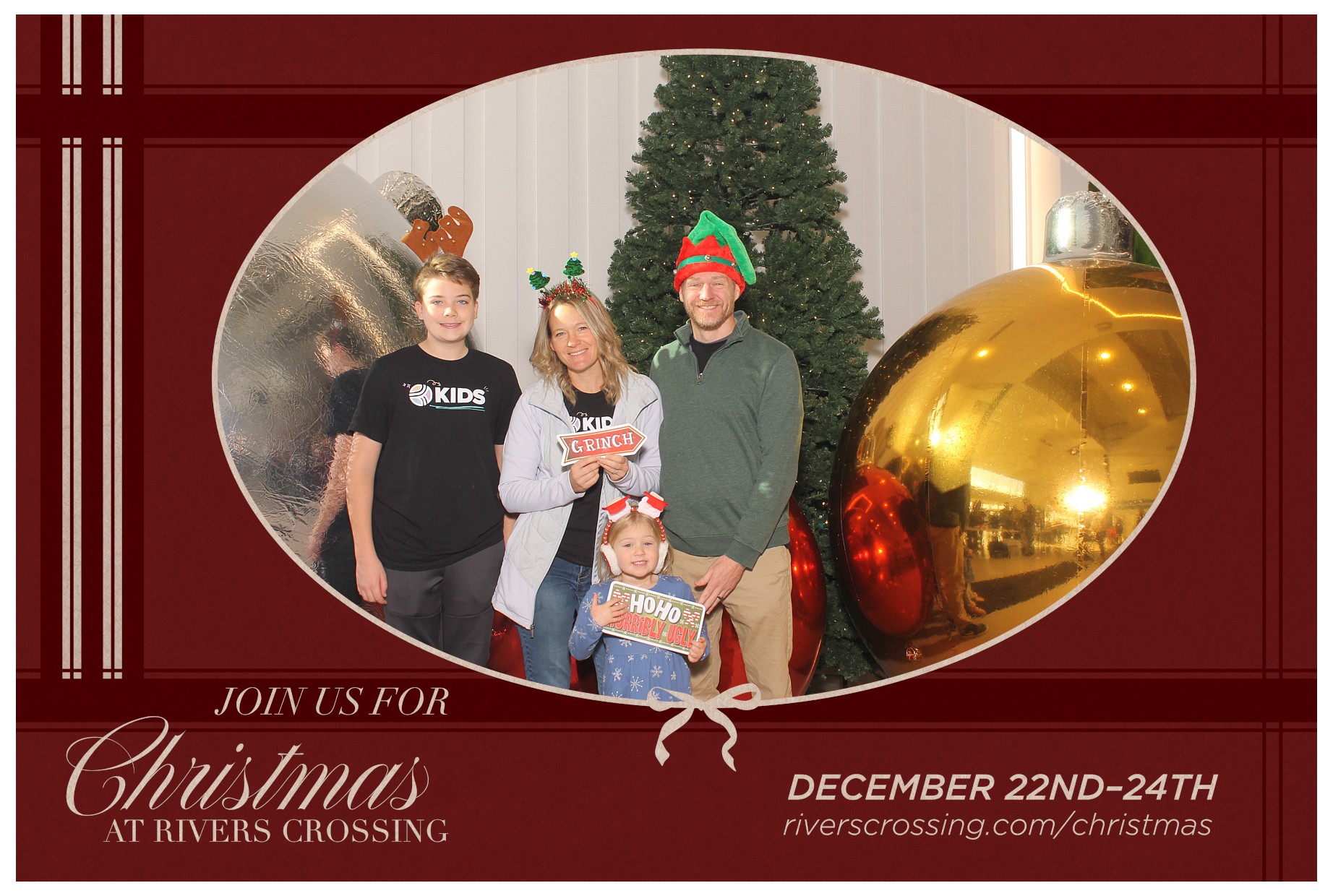 Rivers Crossing Christmas Invite | View more photos from the event at gallery.photoboothcincy.com/u/PhotoBoothCincy/Rivers-Crossing-Christmas-Invite