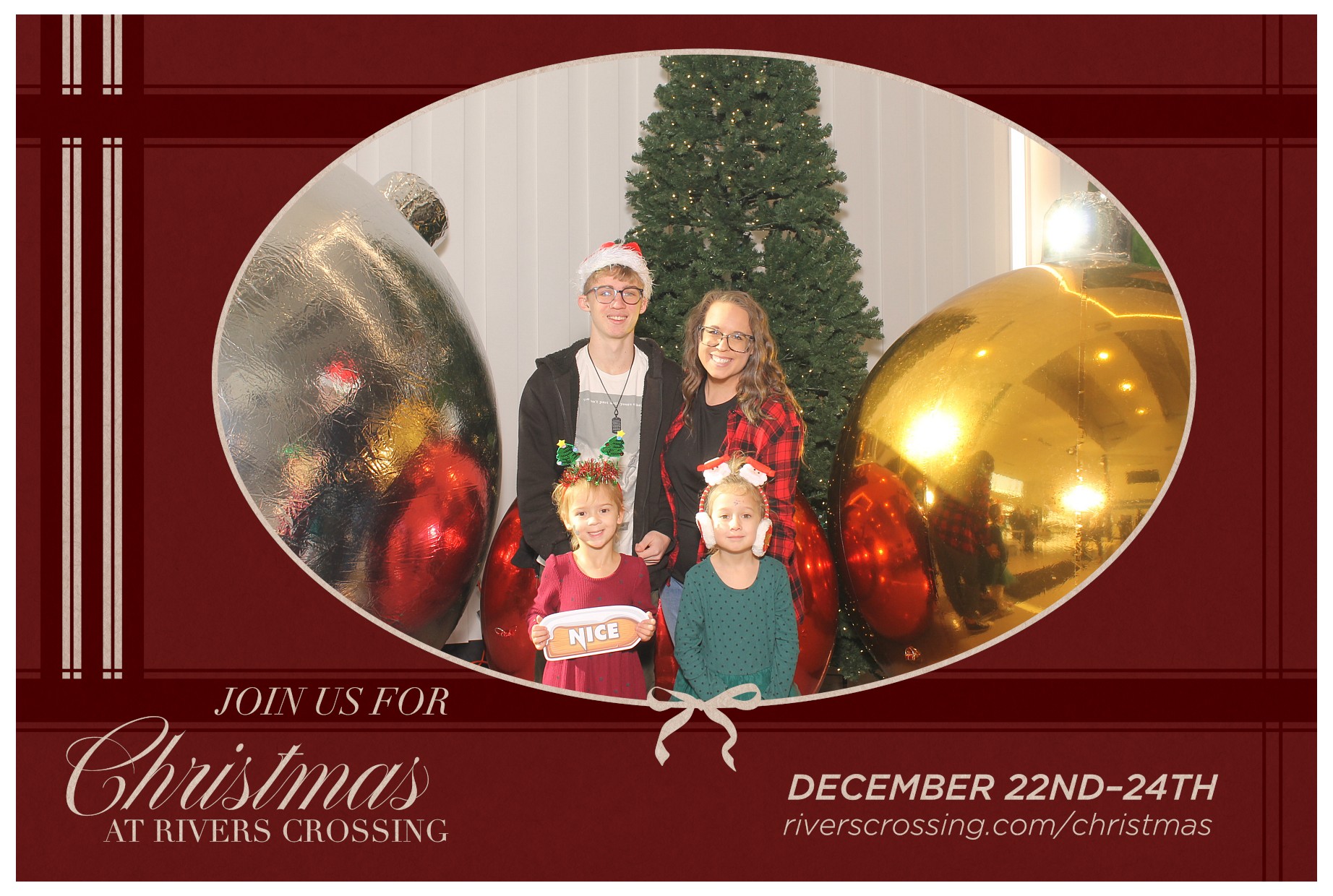 Rivers Crossing Christmas Invite | View more photos from the event at gallery.photoboothcincy.com/u/PhotoBoothCincy/Rivers-Crossing-Christmas-Invite