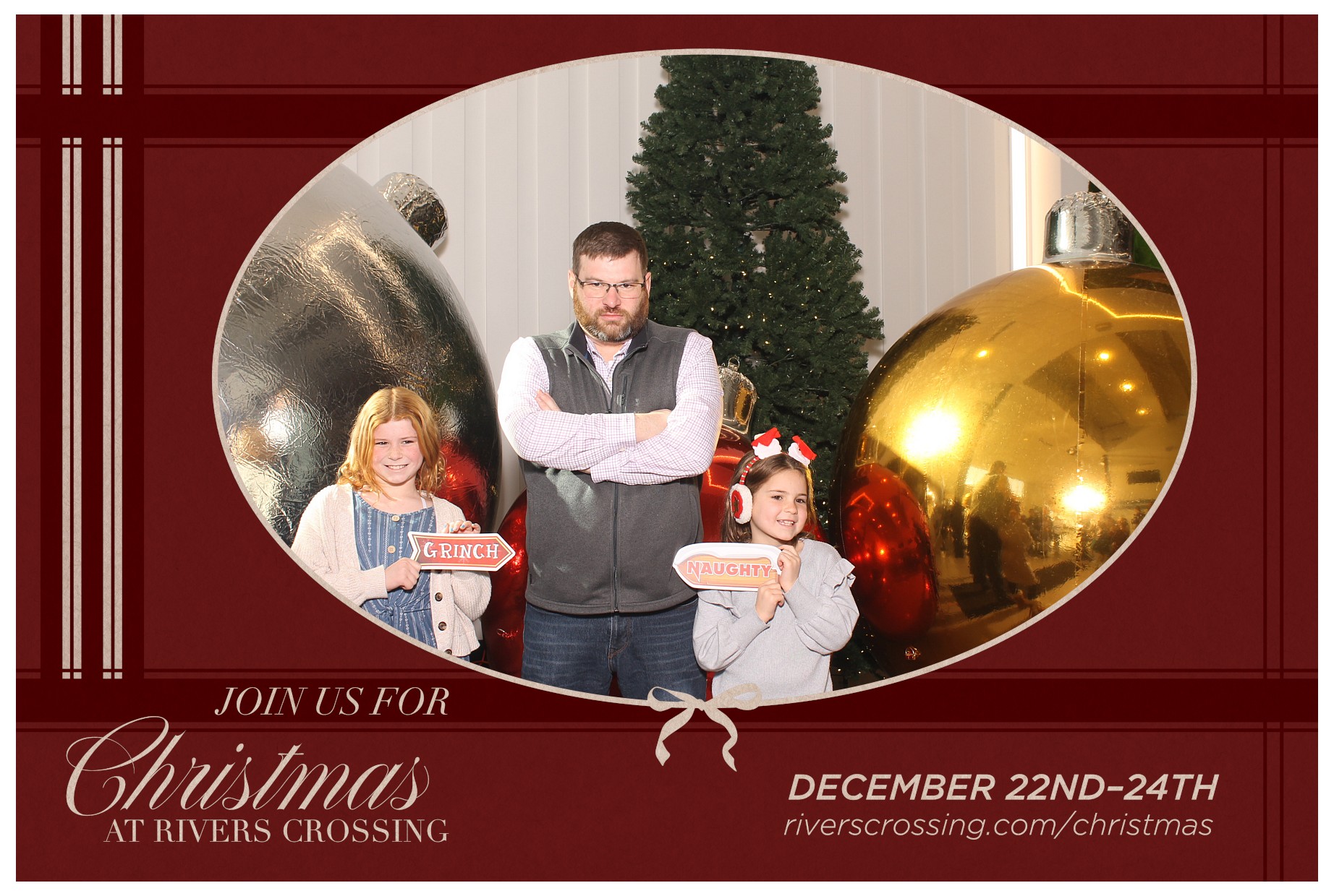 Rivers Crossing Christmas Invite | View more photos from the event at gallery.photoboothcincy.com/u/PhotoBoothCincy/Rivers-Crossing-Christmas-Invite