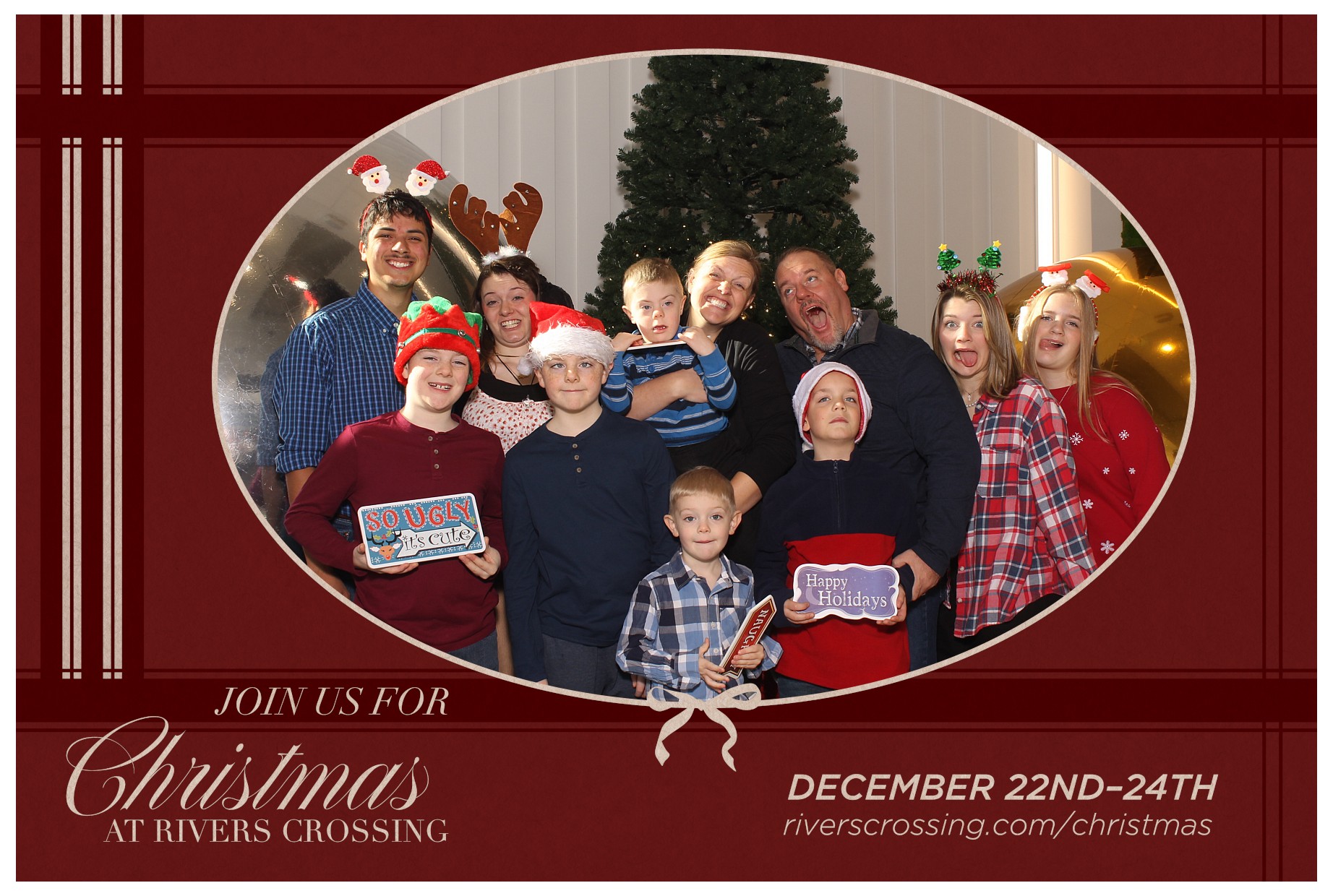 Rivers Crossing Christmas Invite | View more photos from the event at gallery.photoboothcincy.com/u/PhotoBoothCincy/Rivers-Crossing-Christmas-Invite