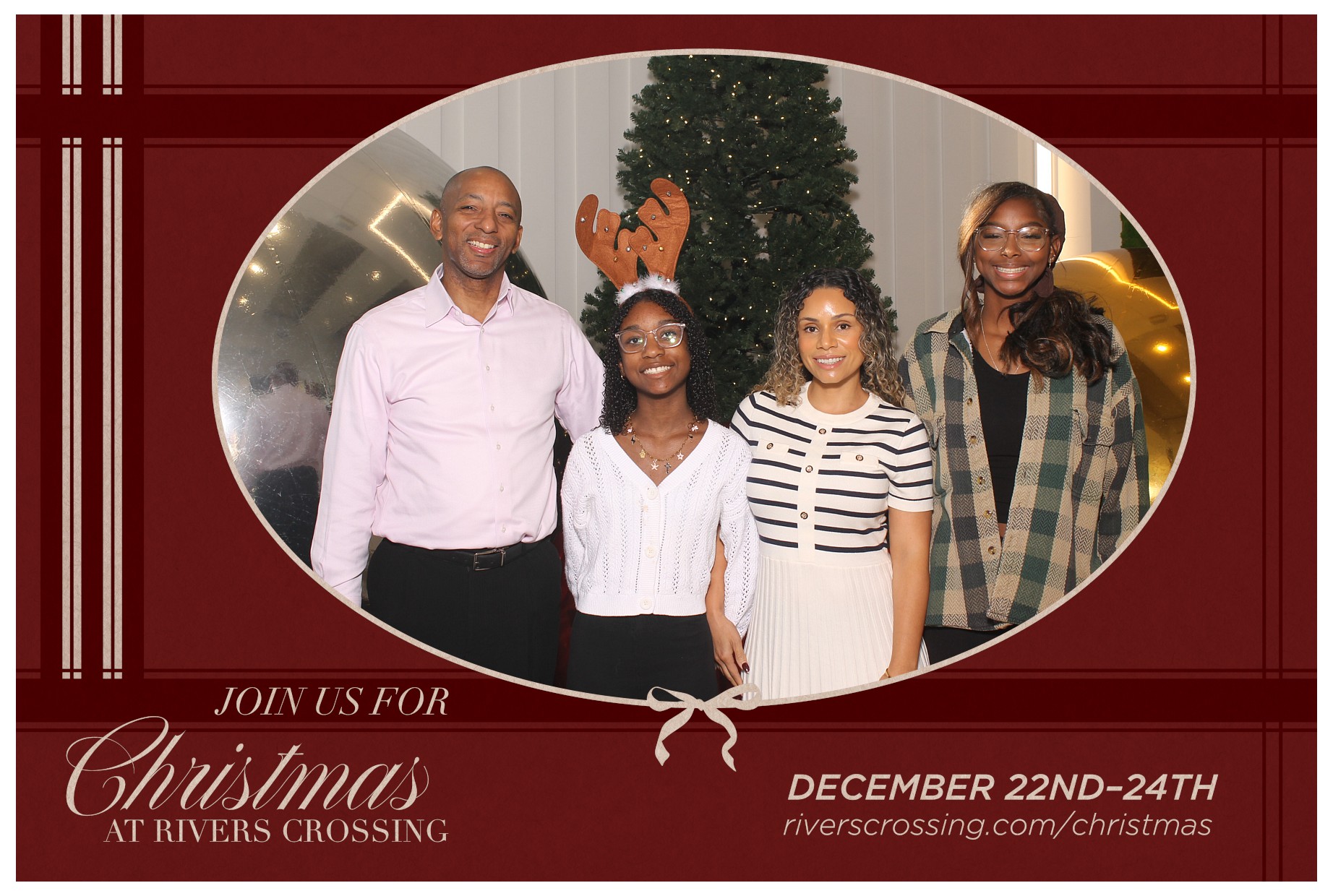 Rivers Crossing Christmas Invite | View more photos from the event at gallery.photoboothcincy.com/u/PhotoBoothCincy/Rivers-Crossing-Christmas-Invite