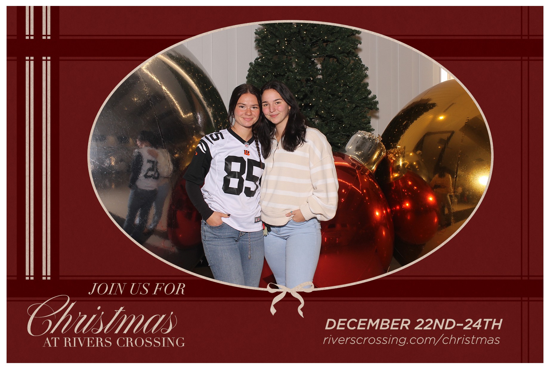 Rivers Crossing Christmas Invite | View more photos from the event at gallery.photoboothcincy.com/u/PhotoBoothCincy/Rivers-Crossing-Christmas-Invite