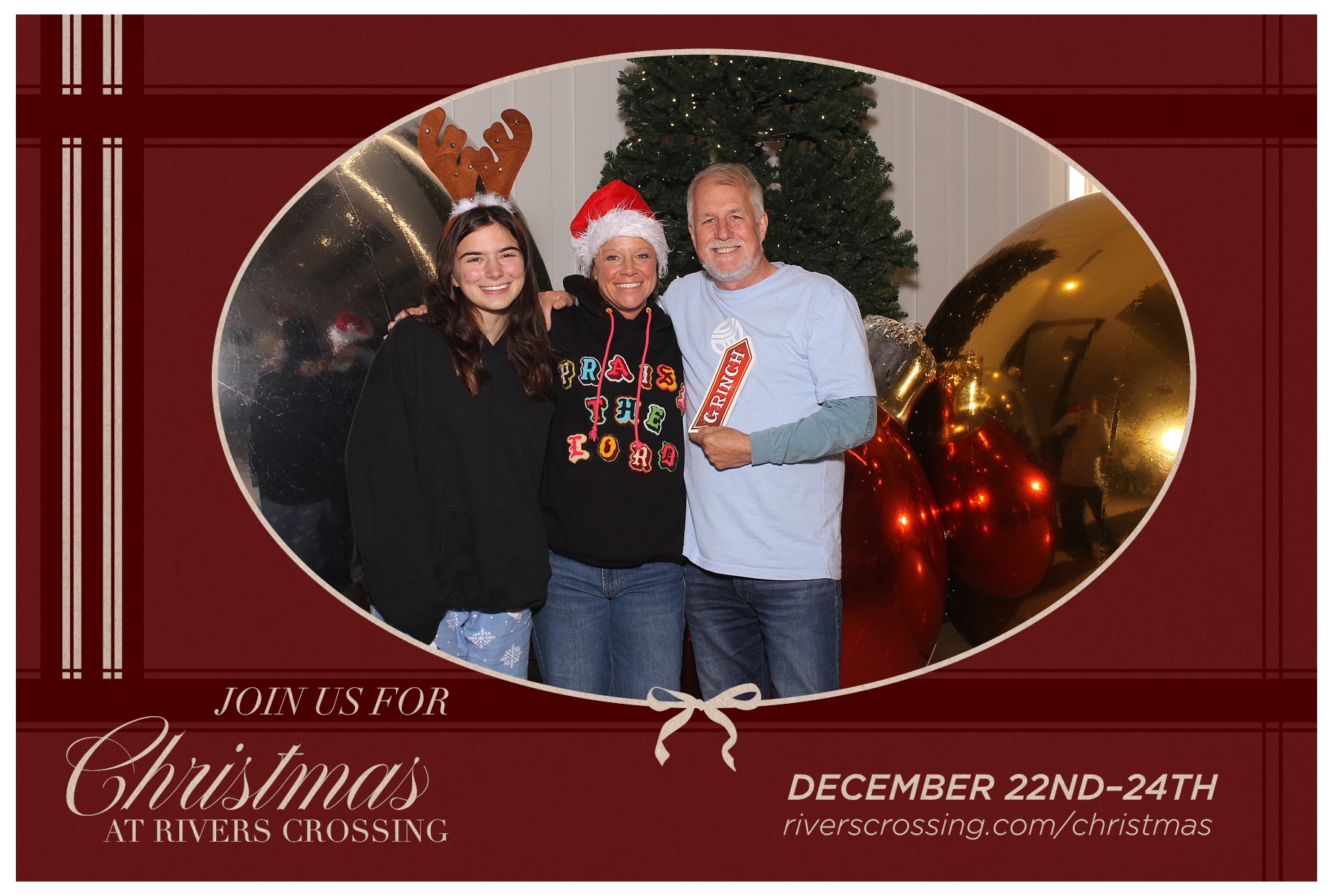 Rivers Crossing Christmas Invite | View more photos from the event at gallery.photoboothcincy.com/u/PhotoBoothCincy/Rivers-Crossing-Christmas-Invite