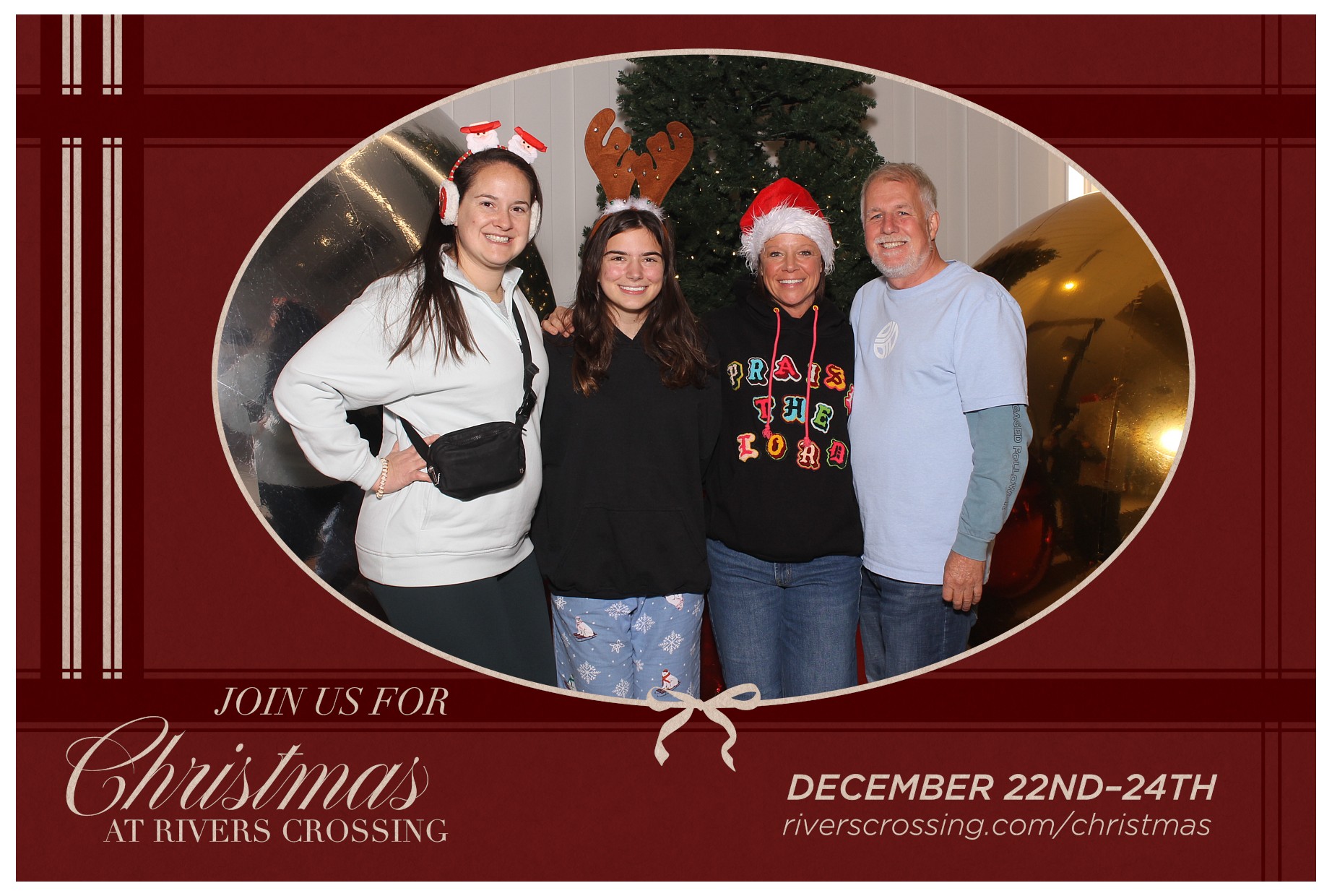 Rivers Crossing Christmas Invite | View more photos from the event at gallery.photoboothcincy.com/u/PhotoBoothCincy/Rivers-Crossing-Christmas-Invite