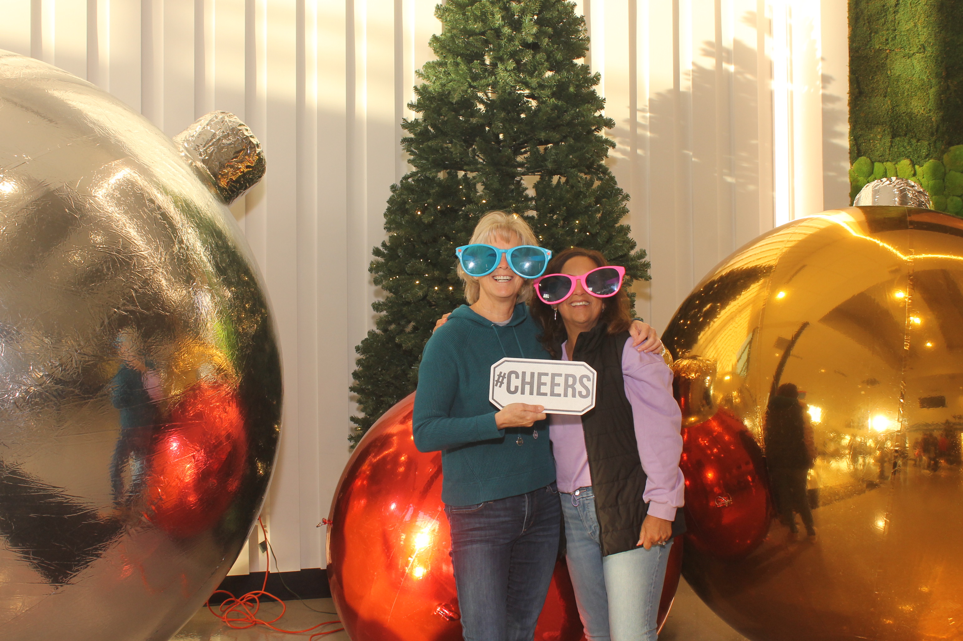 Rivers Crossing Christmas Invite | View more photos from the event at gallery.photoboothcincy.com/u/PhotoBoothCincy/Rivers-Crossing-Christmas-Invite