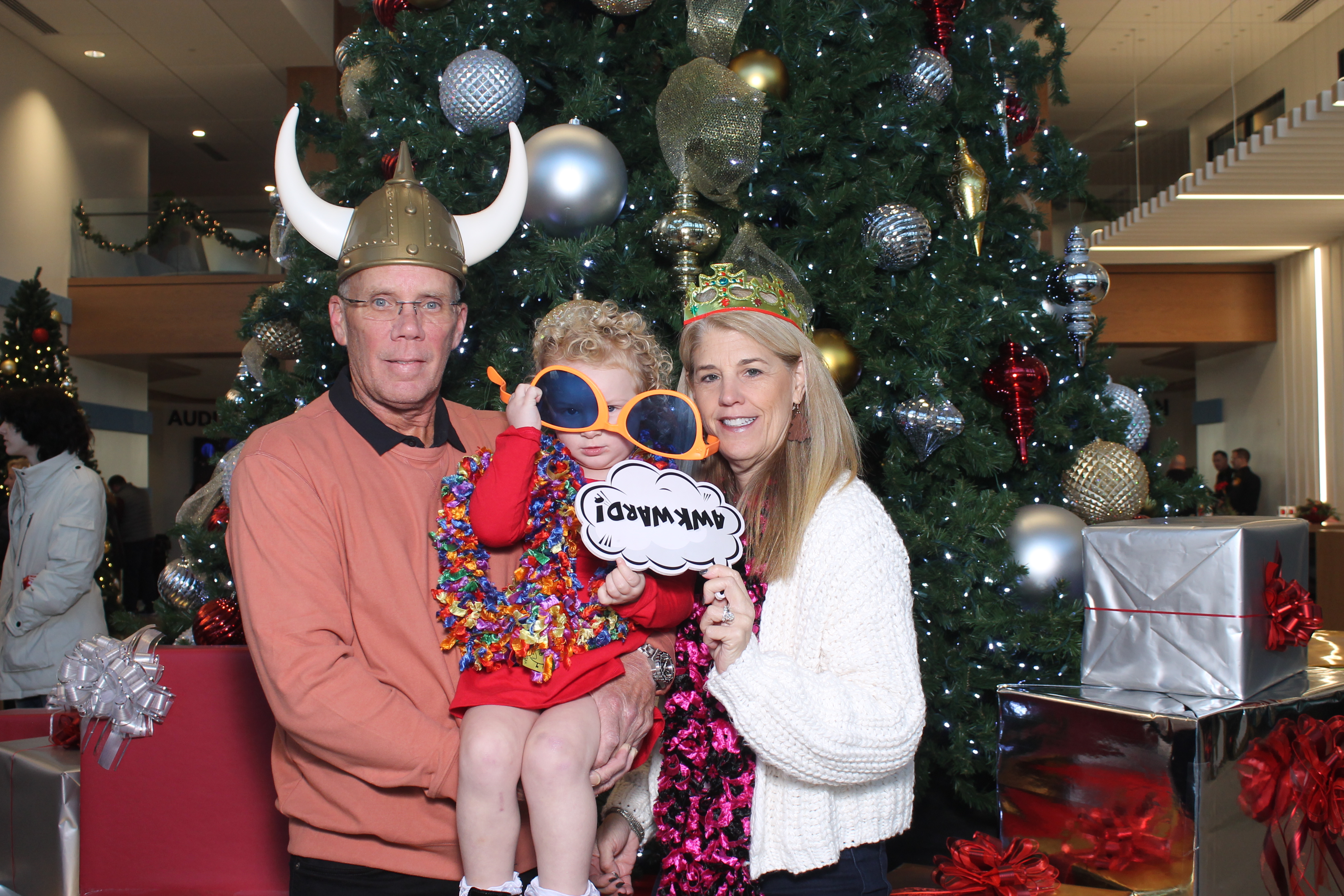 Rivers Crossing Christmas Invite | View more photos from the event at gallery.photoboothcincy.com/u/PhotoBoothCincy/Rivers-Crossing-Christmas-Invite