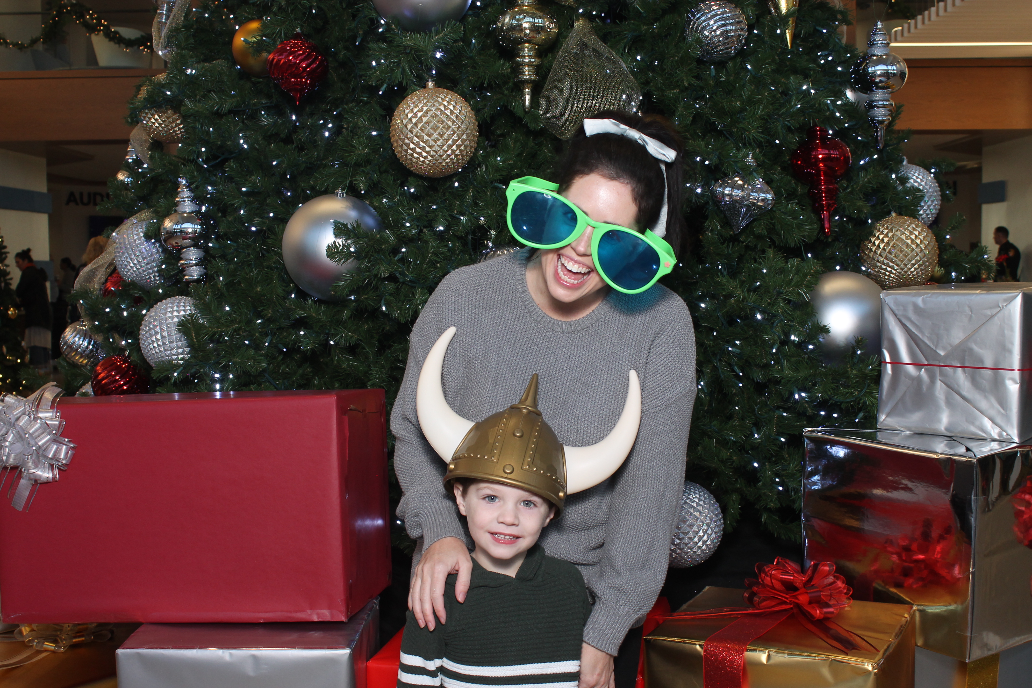 Rivers Crossing Christmas Invite | View more photos from the event at gallery.photoboothcincy.com/u/PhotoBoothCincy/Rivers-Crossing-Christmas-Invite