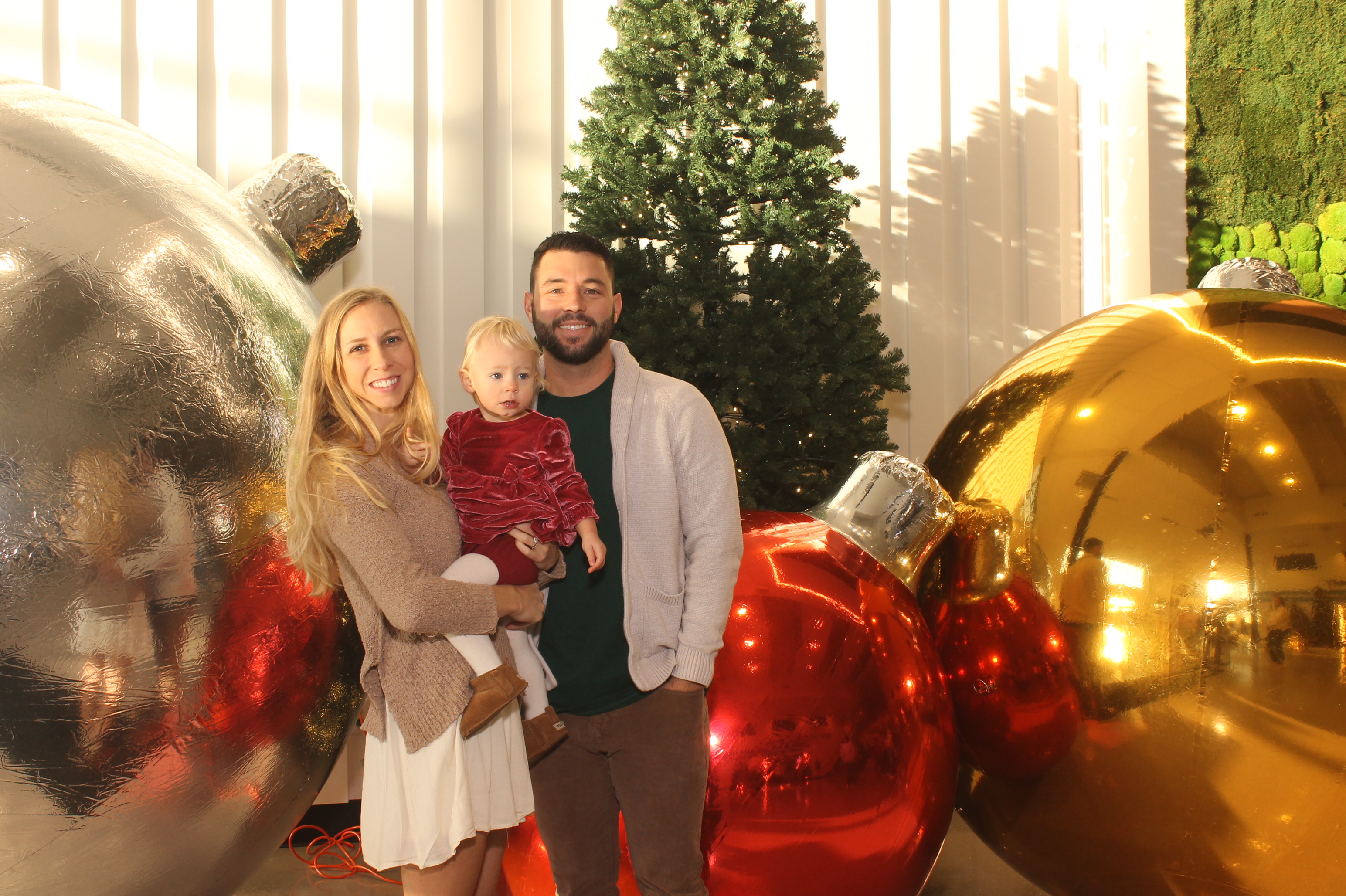 Rivers Crossing Christmas Invite | View more photos from the event at gallery.photoboothcincy.com/u/PhotoBoothCincy/Rivers-Crossing-Christmas-Invite