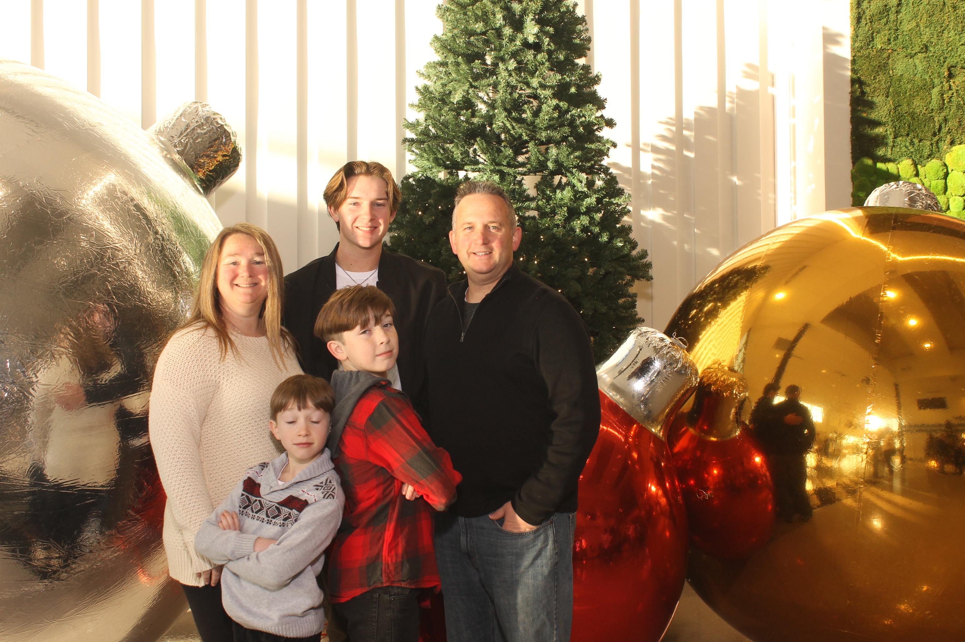 Rivers Crossing Christmas Invite | View more photos from the event at gallery.photoboothcincy.com/u/PhotoBoothCincy/Rivers-Crossing-Christmas-Invite