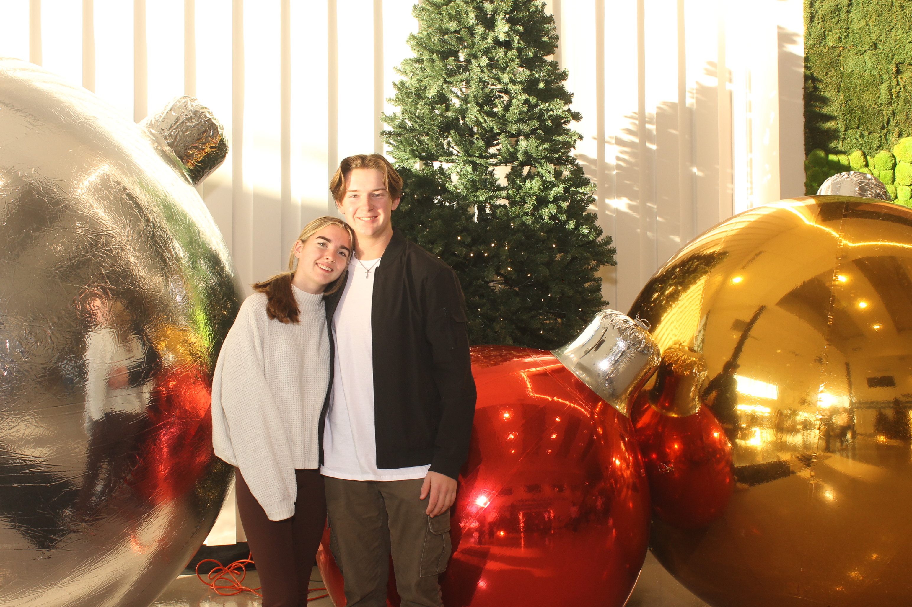 Rivers Crossing Christmas Invite | View more photos from the event at gallery.photoboothcincy.com/u/PhotoBoothCincy/Rivers-Crossing-Christmas-Invite