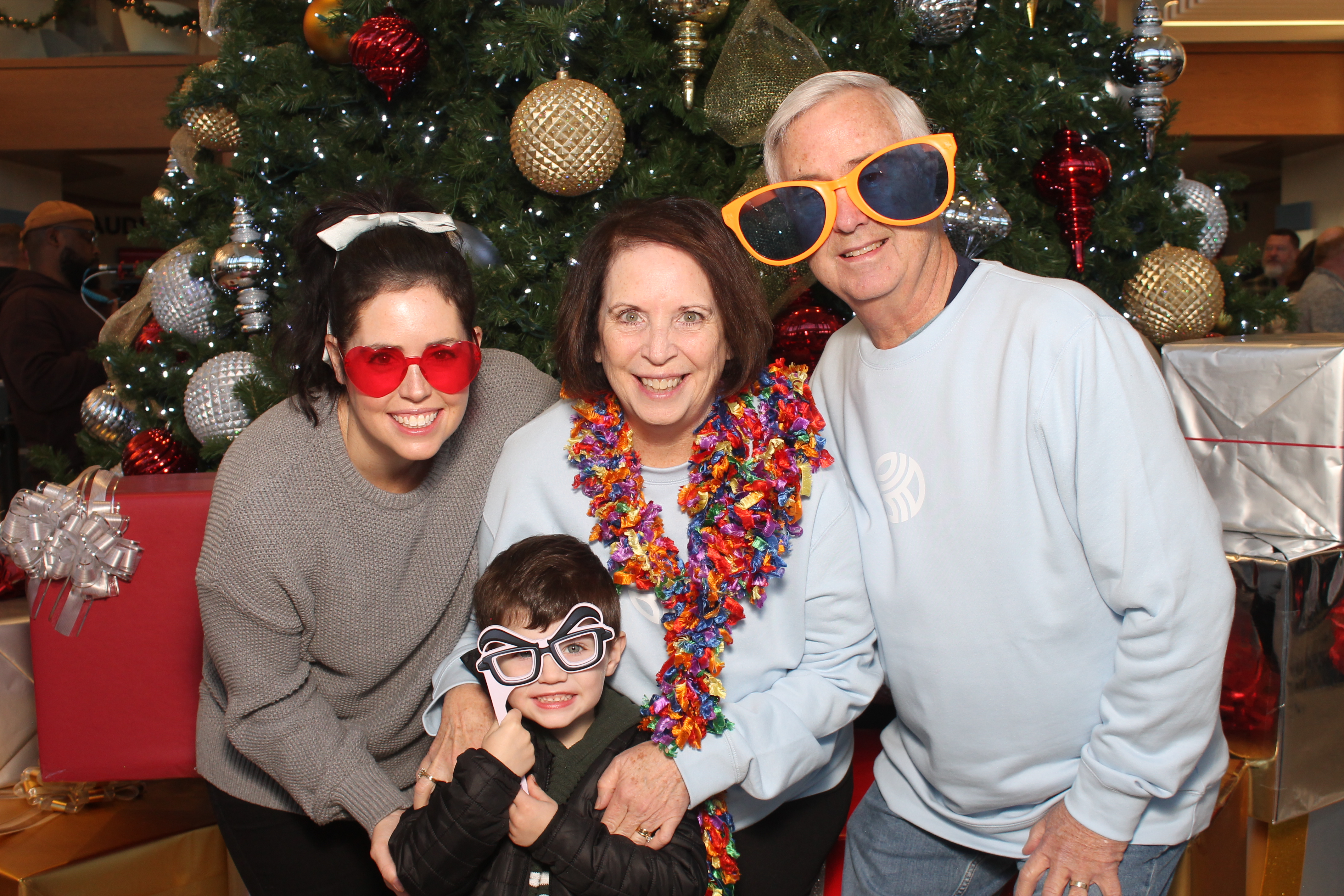 Rivers Crossing Christmas Invite | View more photos from the event at gallery.photoboothcincy.com/u/PhotoBoothCincy/Rivers-Crossing-Christmas-Invite