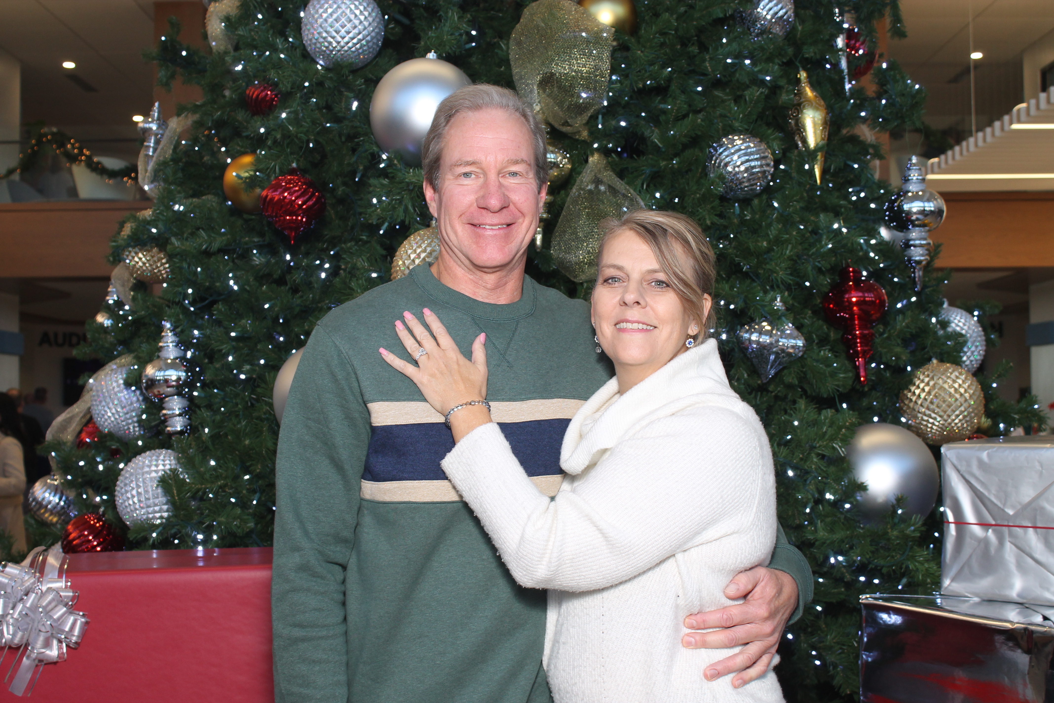 Rivers Crossing Christmas Invite | View more photos from the event at gallery.photoboothcincy.com/u/PhotoBoothCincy/Rivers-Crossing-Christmas-Invite