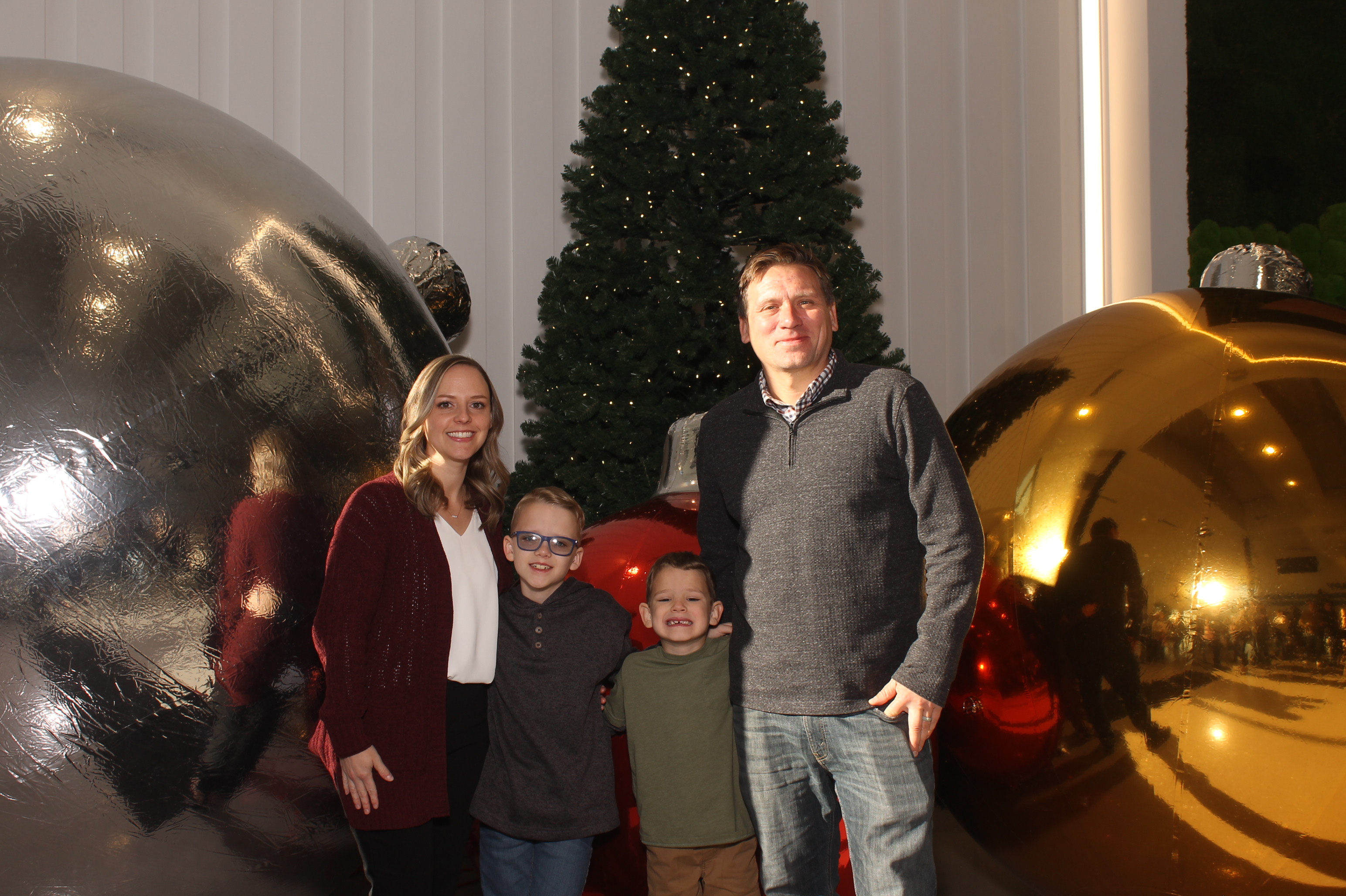 Rivers Crossing Christmas Invite | View more photos from the event at gallery.photoboothcincy.com/u/PhotoBoothCincy/Rivers-Crossing-Christmas-Invite