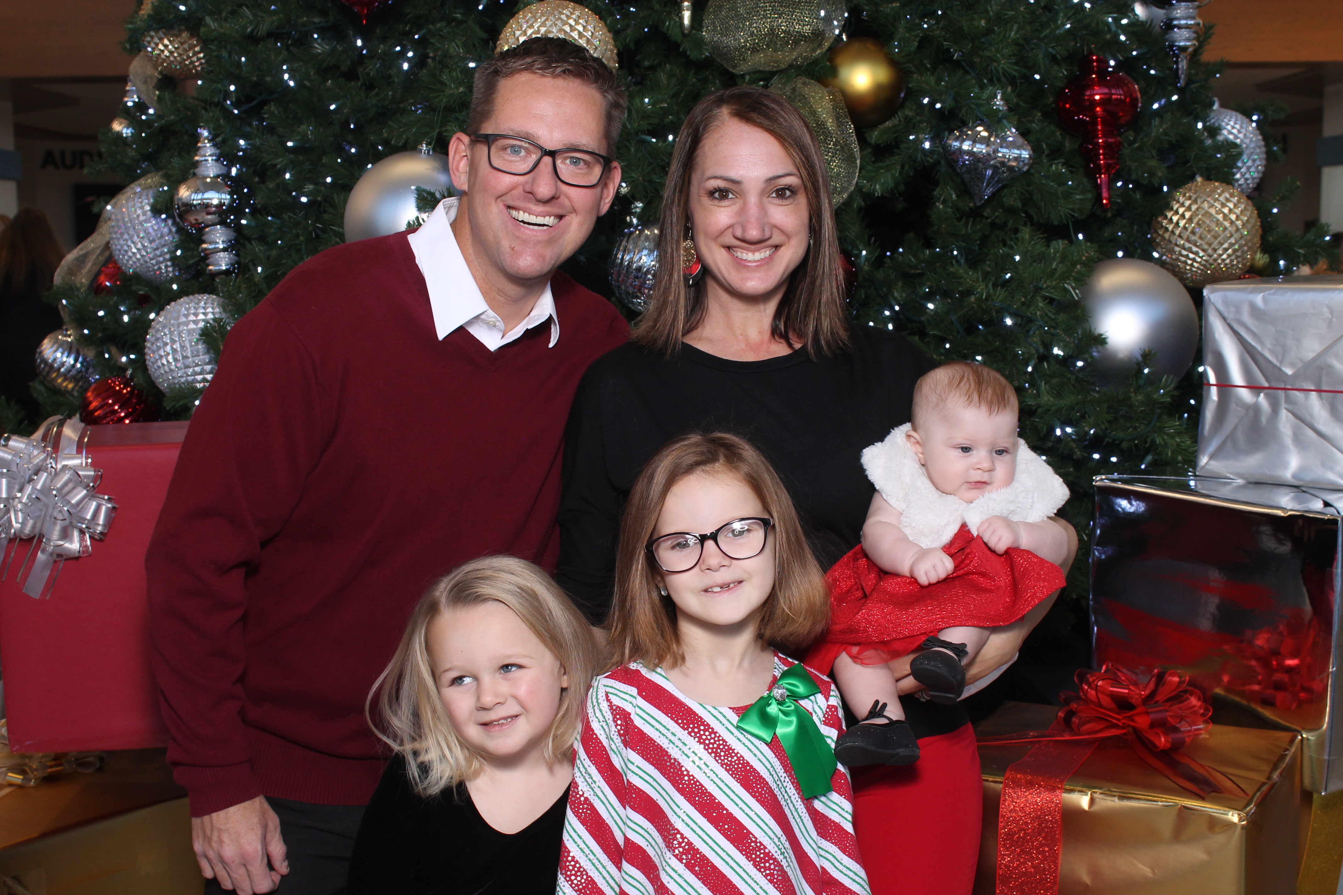 Rivers Crossing Christmas Invite | View more photos from the event at gallery.photoboothcincy.com/u/PhotoBoothCincy/Rivers-Crossing-Christmas-Invite