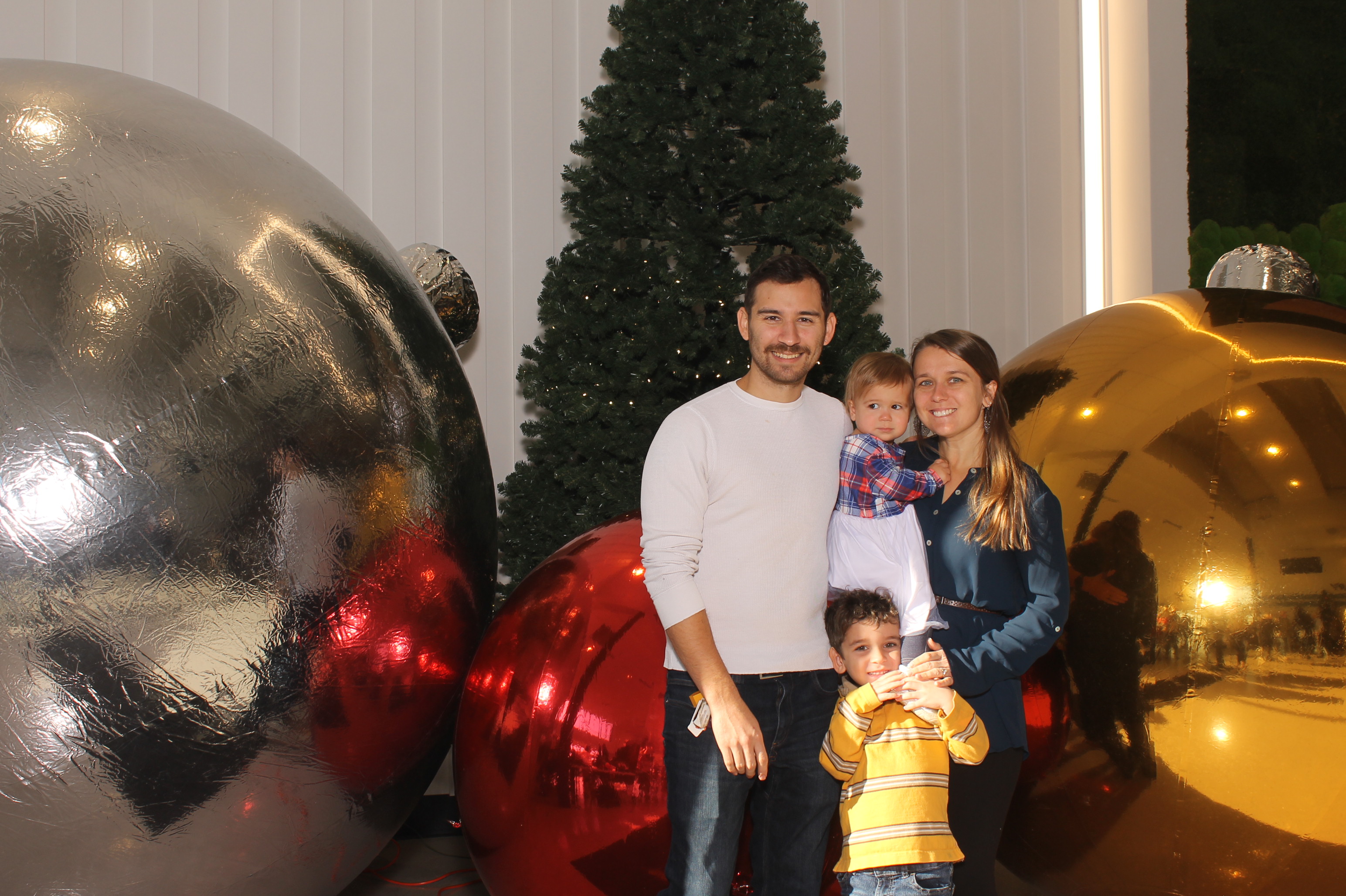 Rivers Crossing Christmas Invite | View more photos from the event at gallery.photoboothcincy.com/u/PhotoBoothCincy/Rivers-Crossing-Christmas-Invite