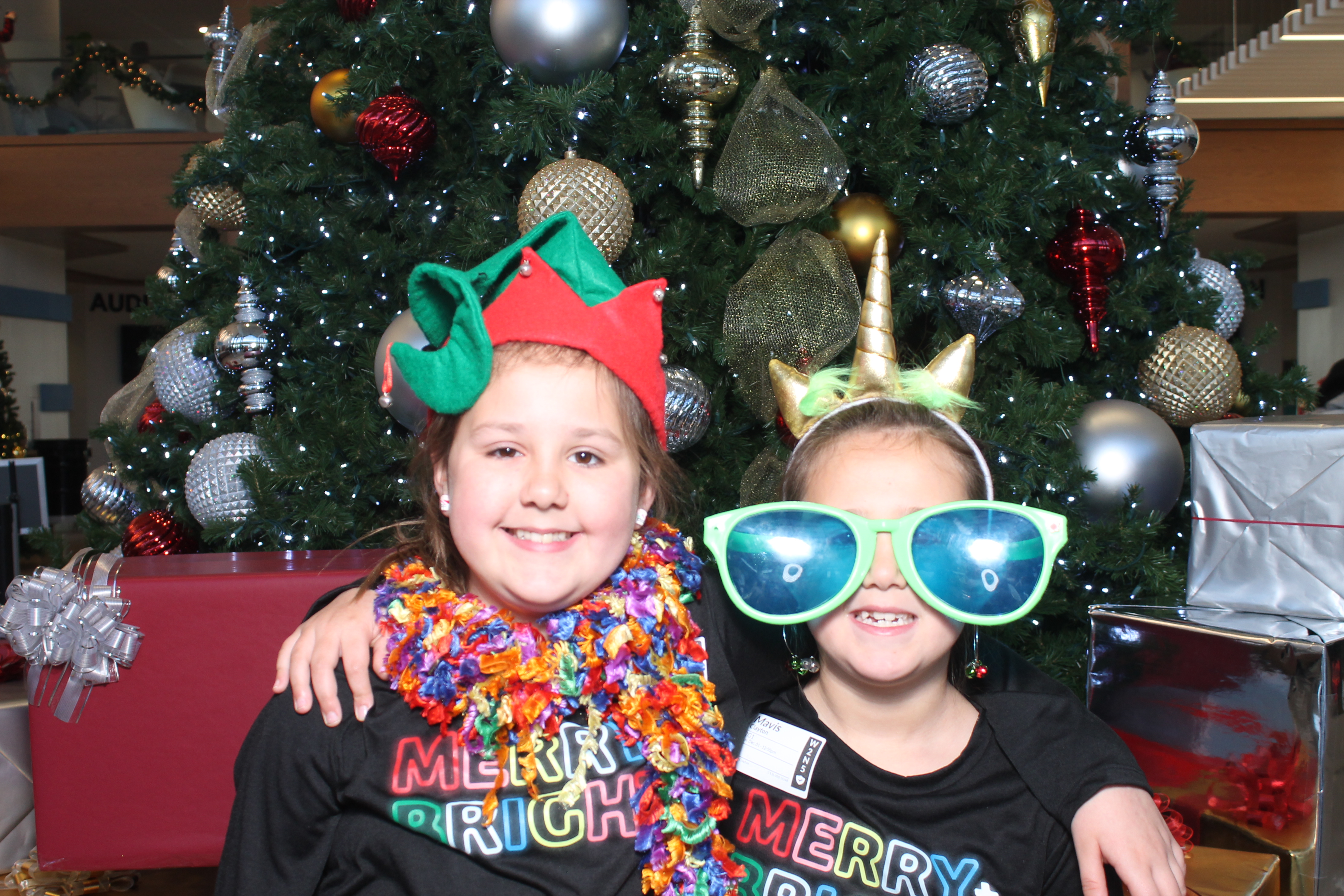 Rivers Crossing Christmas Invite | View more photos from the event at gallery.photoboothcincy.com/u/PhotoBoothCincy/Rivers-Crossing-Christmas-Invite