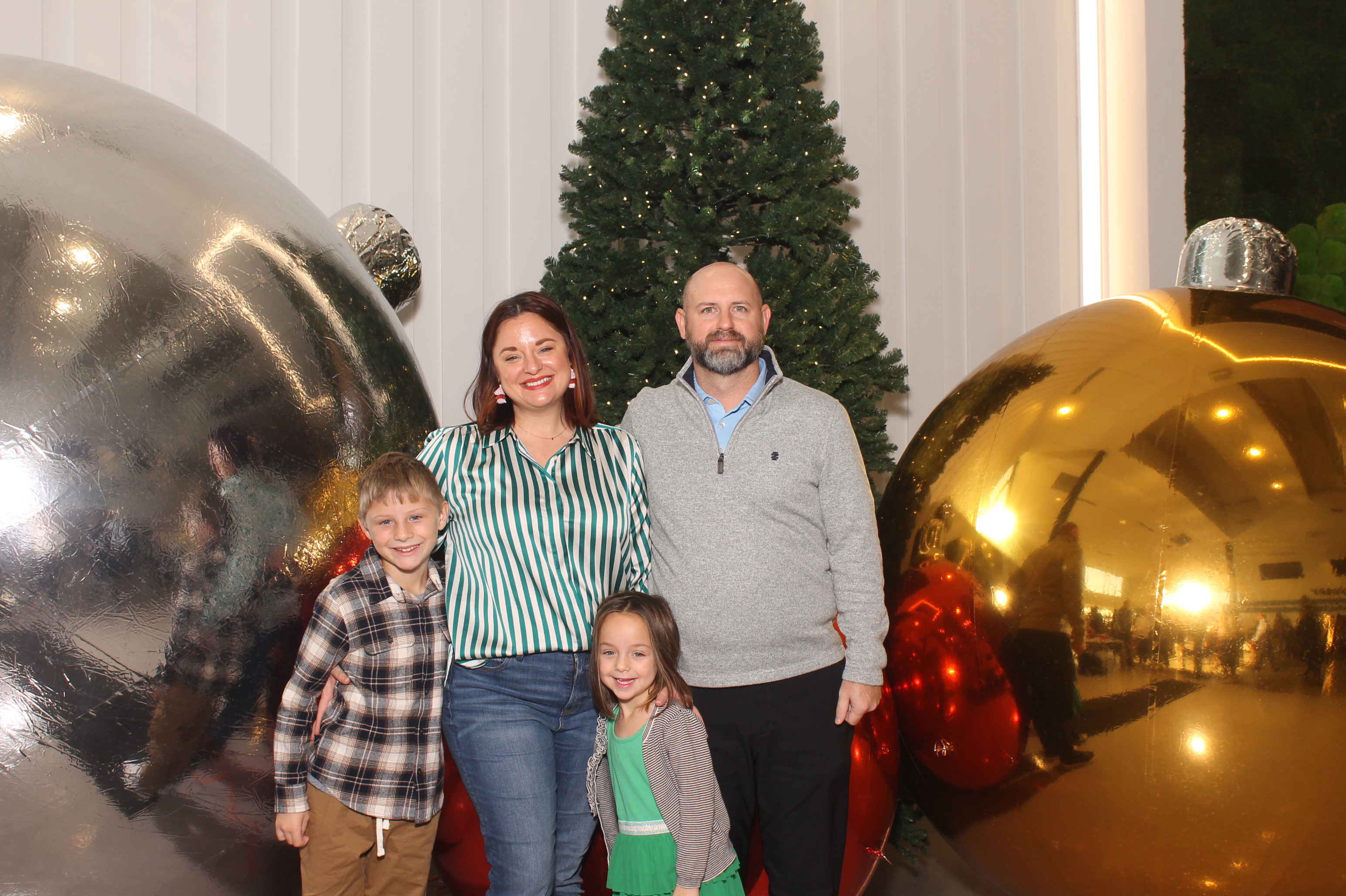 Rivers Crossing Christmas Invite | View more photos from the event at gallery.photoboothcincy.com/u/PhotoBoothCincy/Rivers-Crossing-Christmas-Invite