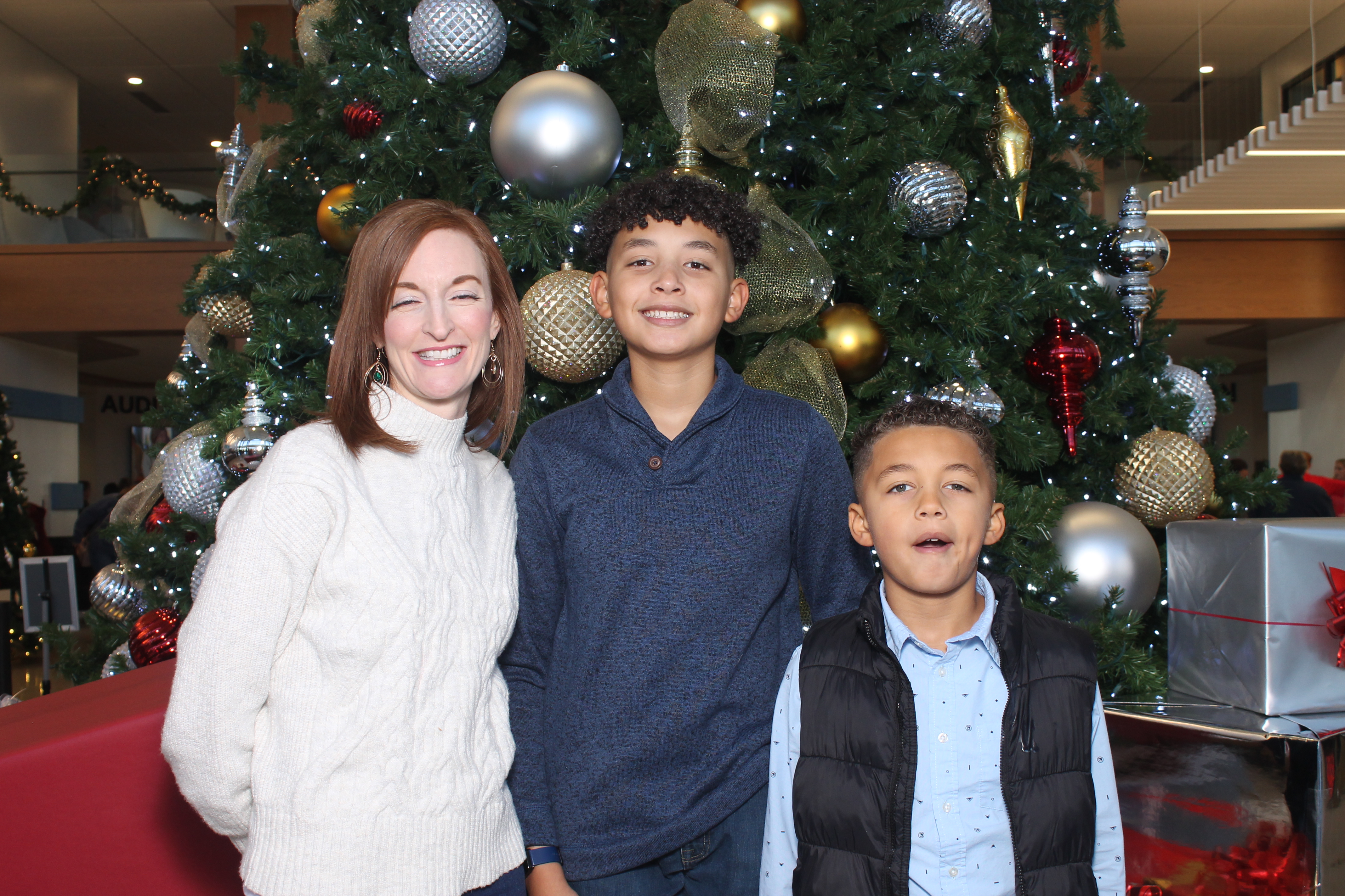 Rivers Crossing Christmas Invite | View more photos from the event at gallery.photoboothcincy.com/u/PhotoBoothCincy/Rivers-Crossing-Christmas-Invite