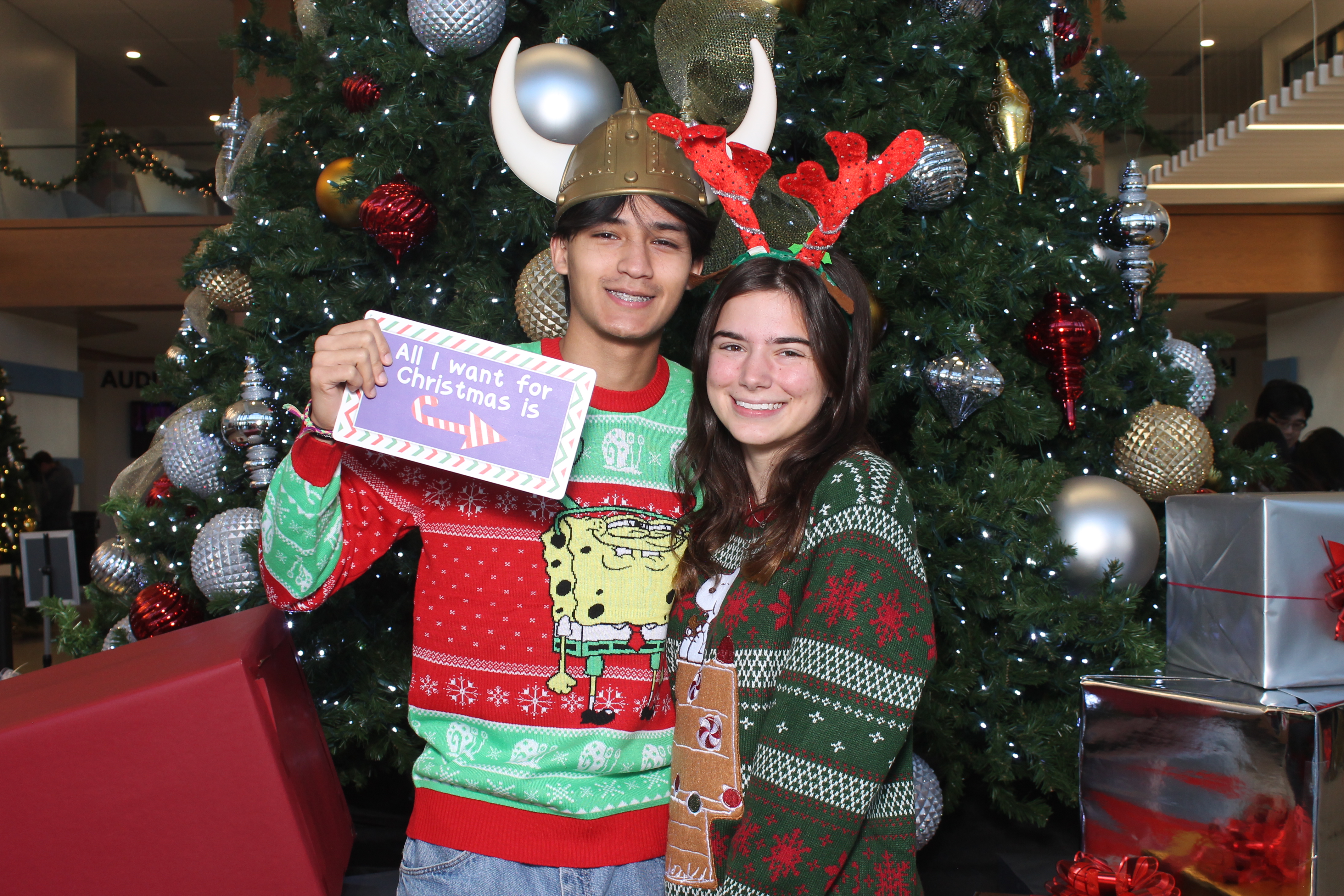 Rivers Crossing Christmas Invite | View more photos from the event at gallery.photoboothcincy.com/u/PhotoBoothCincy/Rivers-Crossing-Christmas-Invite